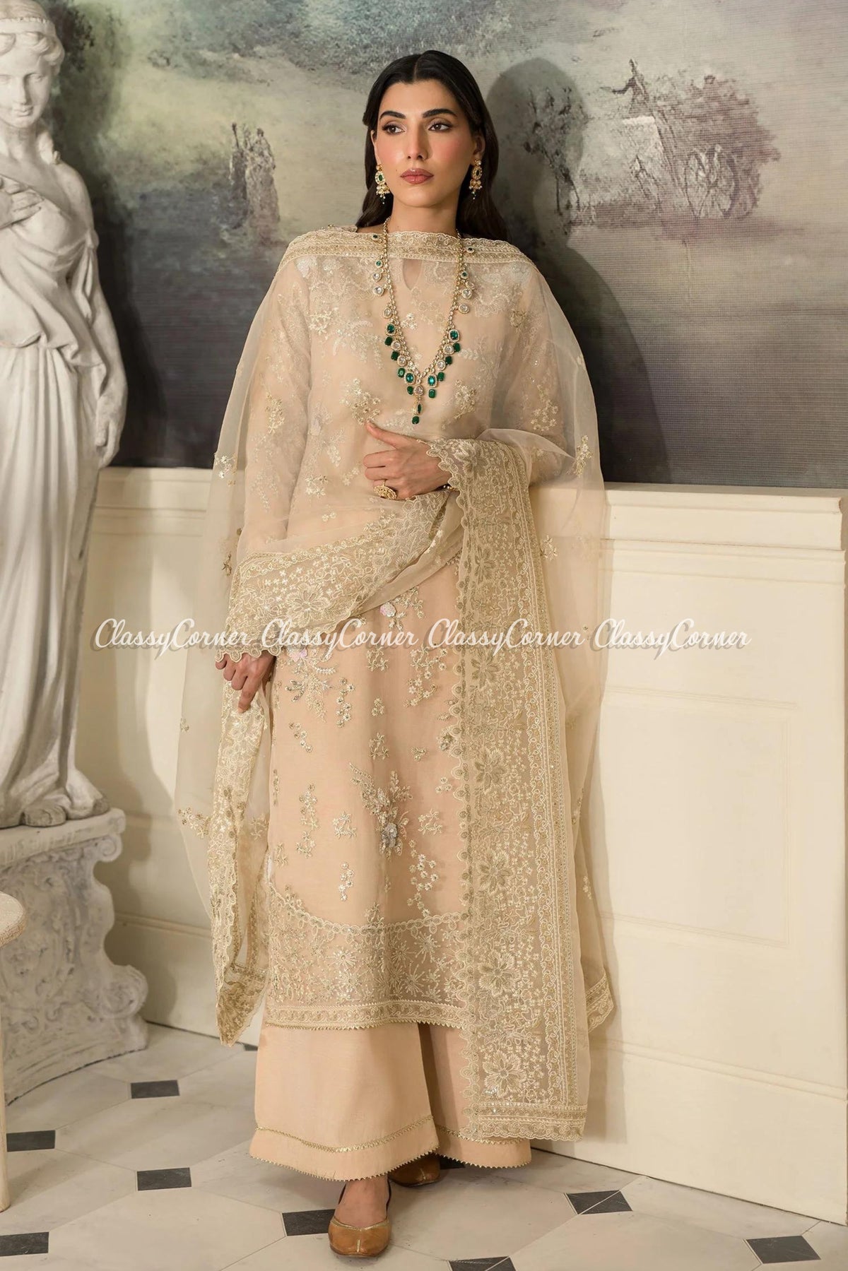 Pakistani wedding suits for women in Sydney