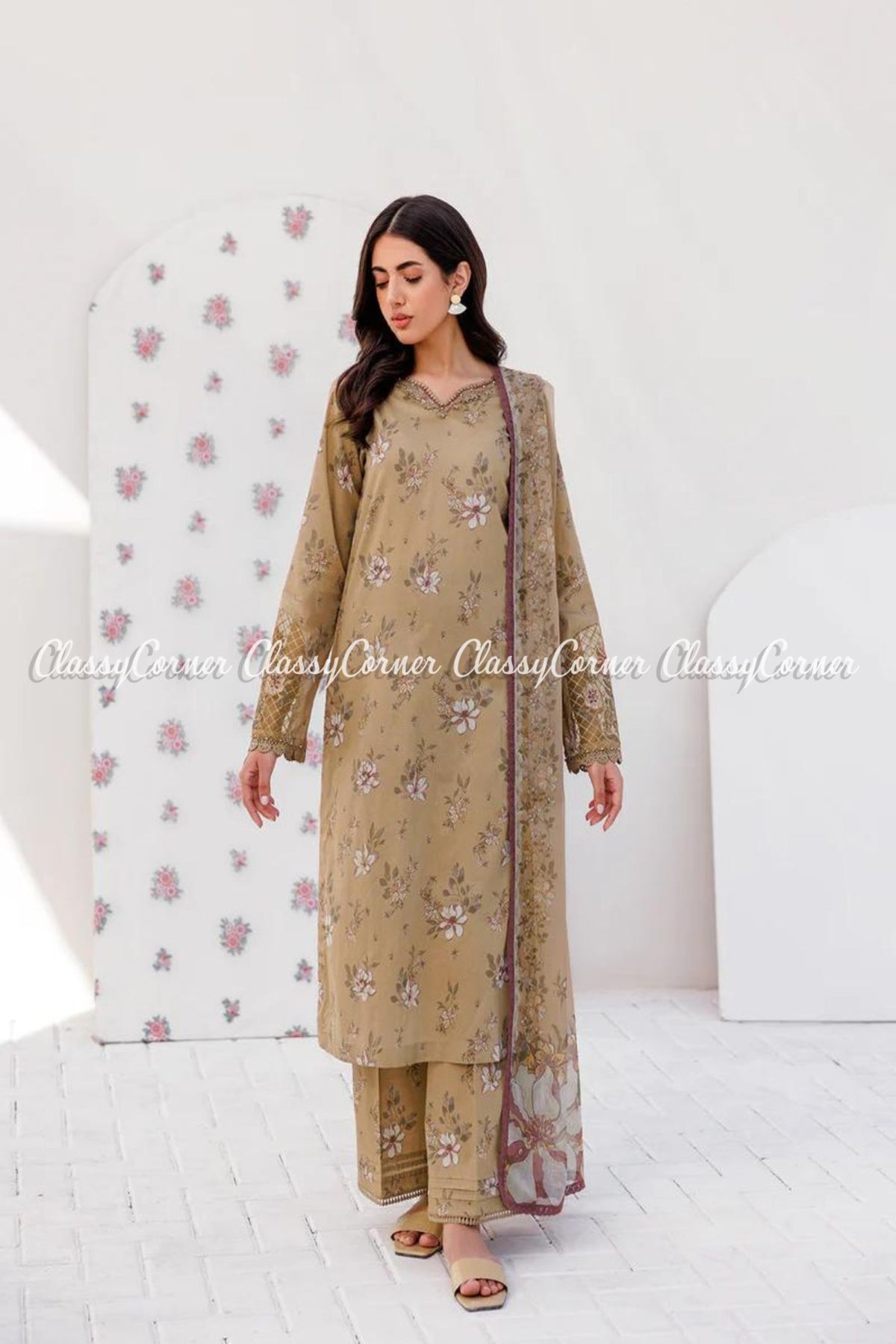 Pakistani Floral Printed Salwar Kameez