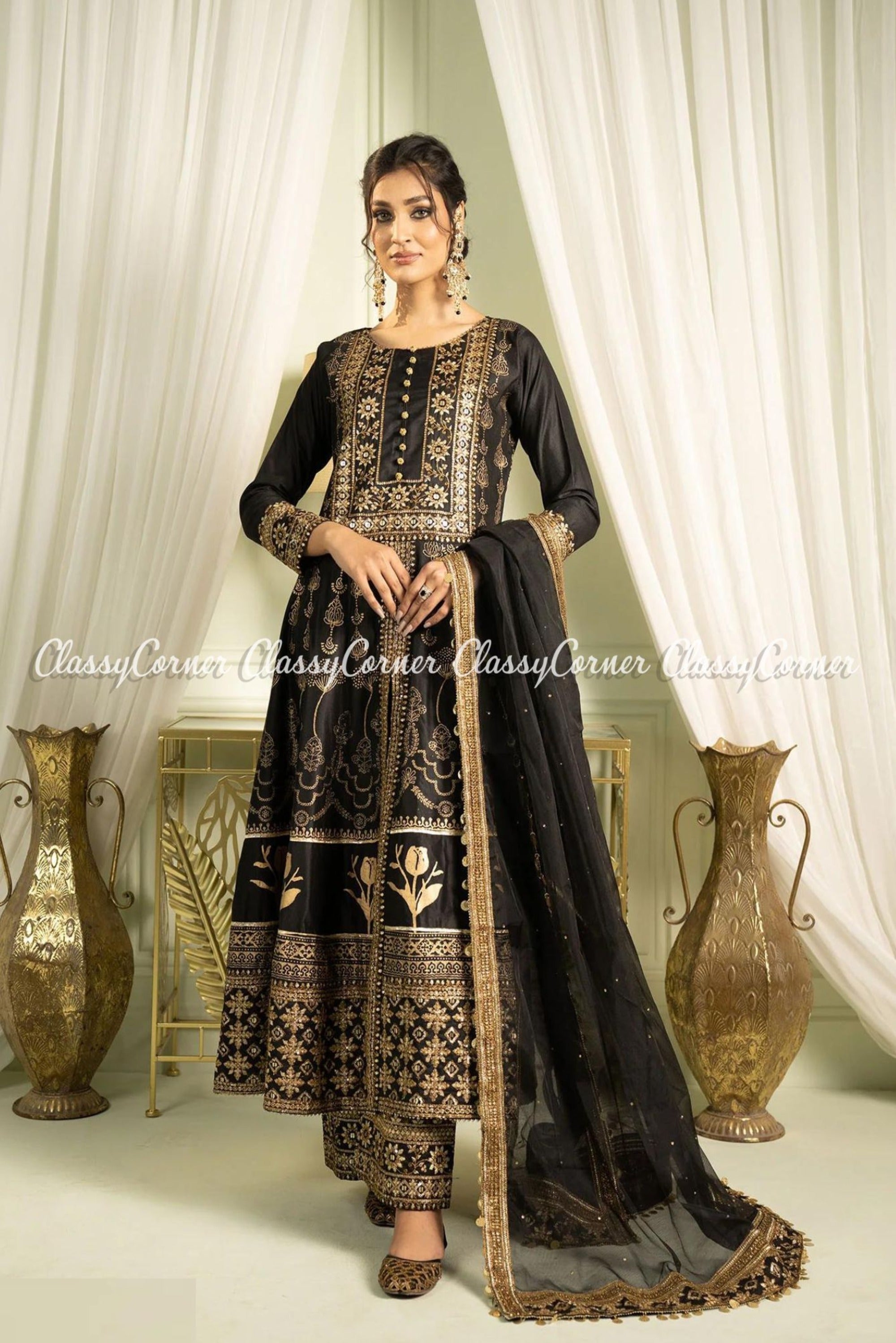 Women's Formal Wear For Pakistani Wedding