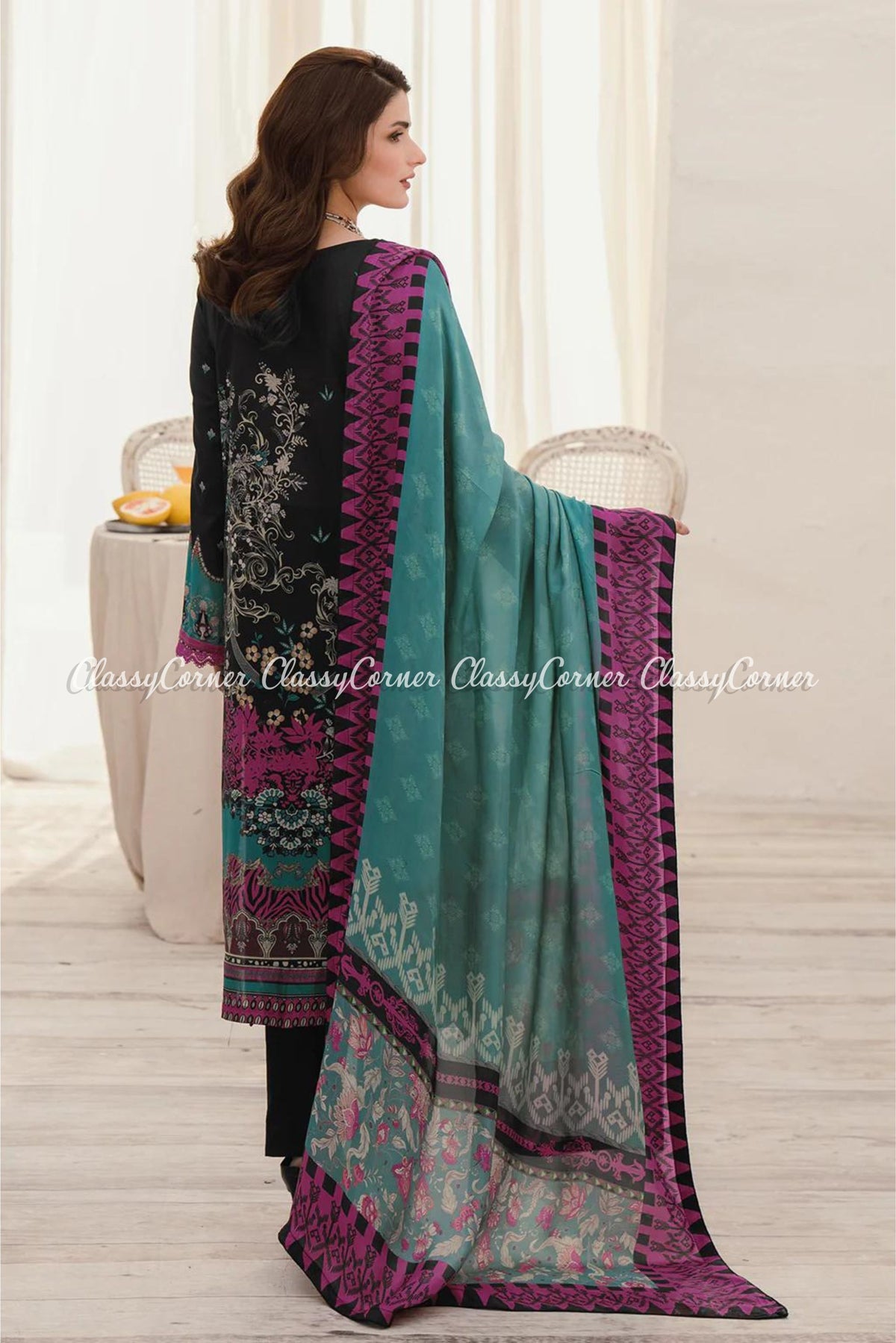 Pakistani Lawn Suits 2024