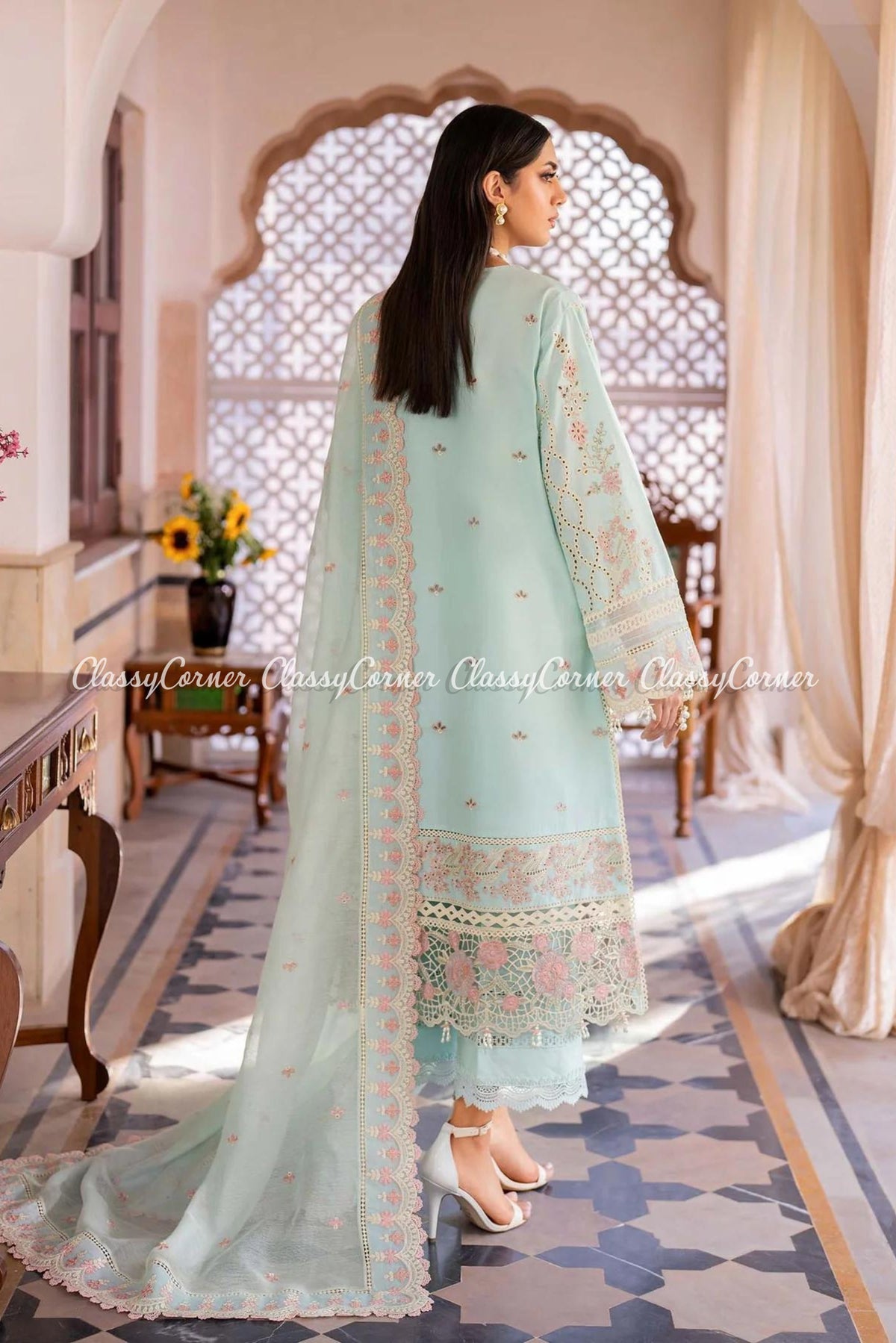 pakistani formal wear to attend wedding