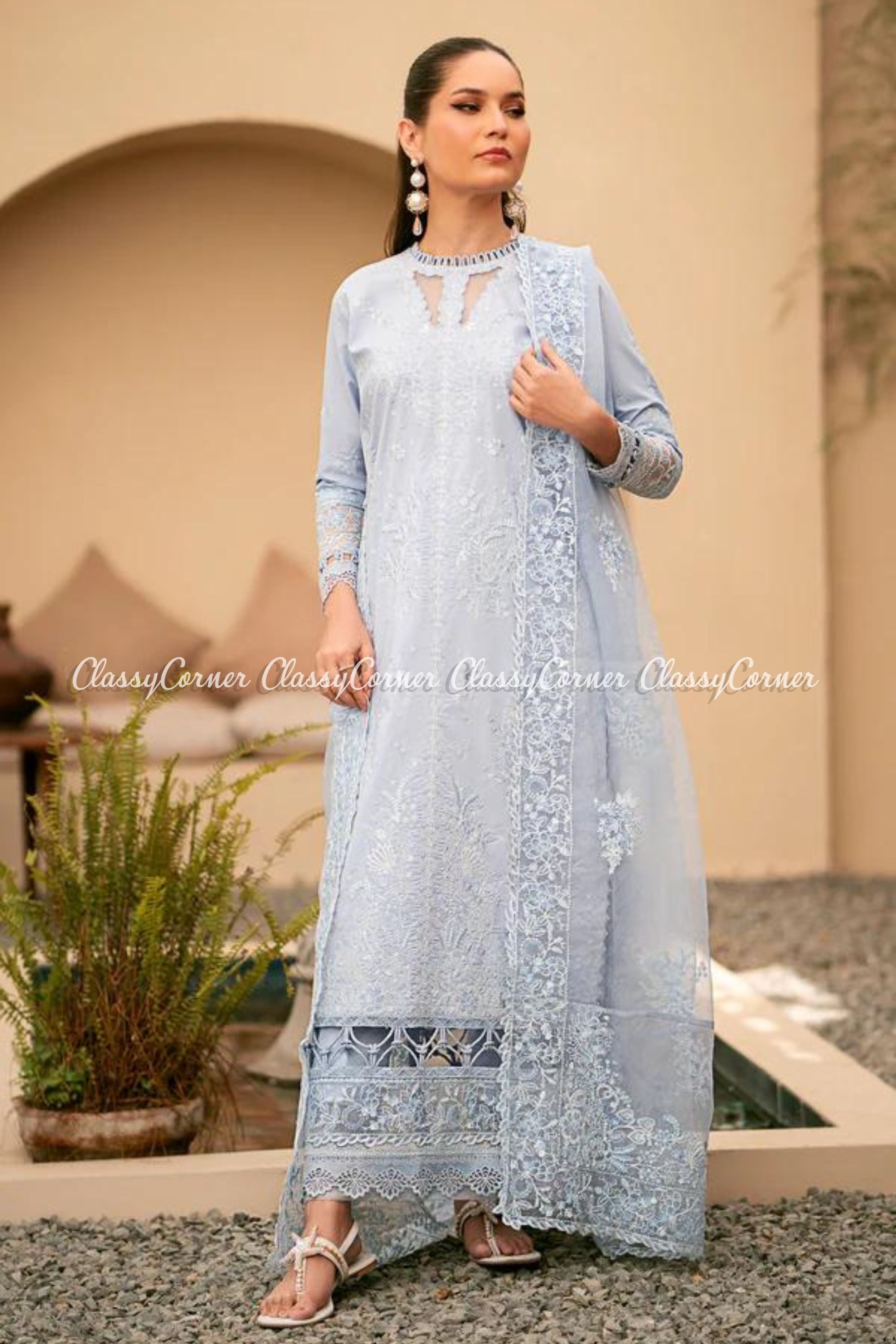 Pakistani Readymade Lawn suits in Sydney Australia