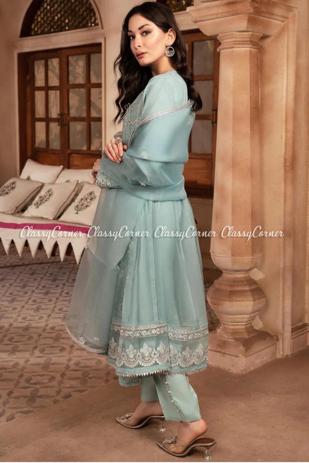 pakistani wedding outfits for women