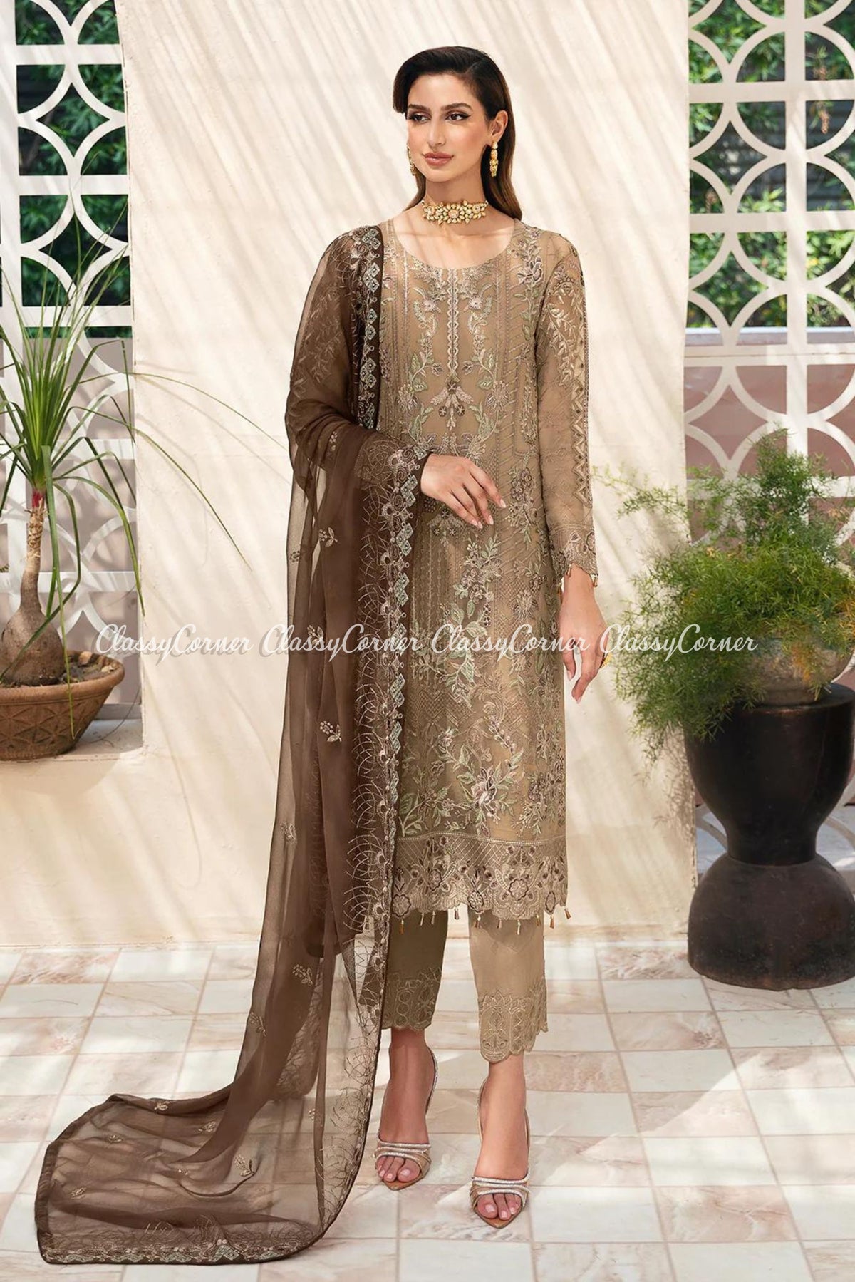 Women&#39;s Formal Wear For Pakistani Wedding 