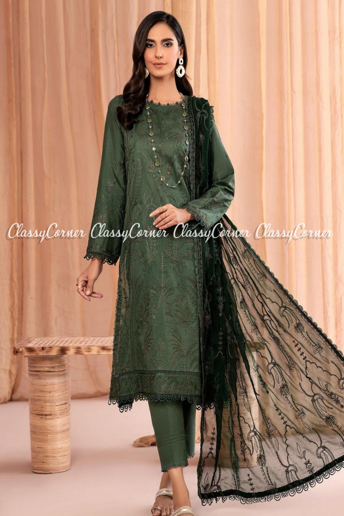 Pakistani Formal Suits For Women