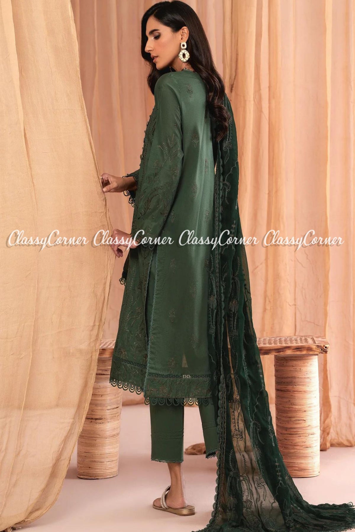 Pakistani Formal Suits For Women