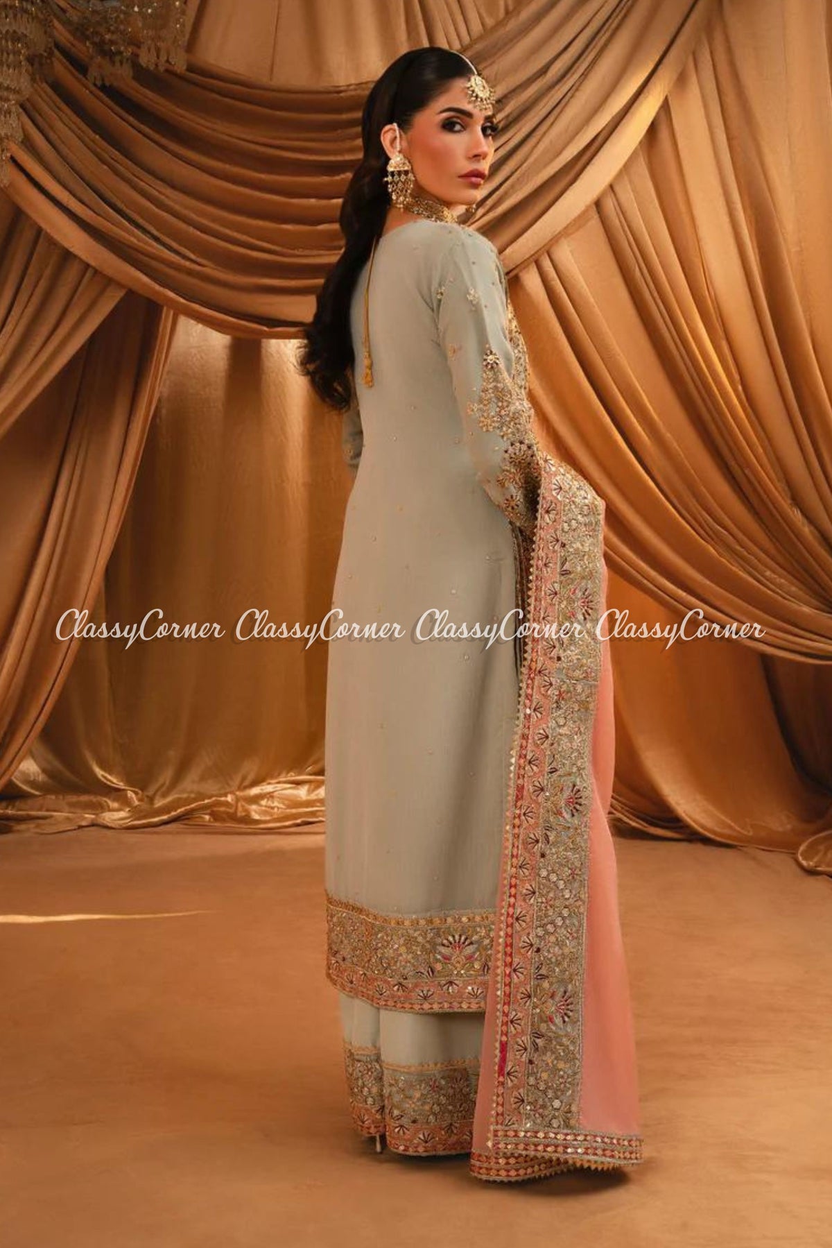 latest pakistani wedding outfits