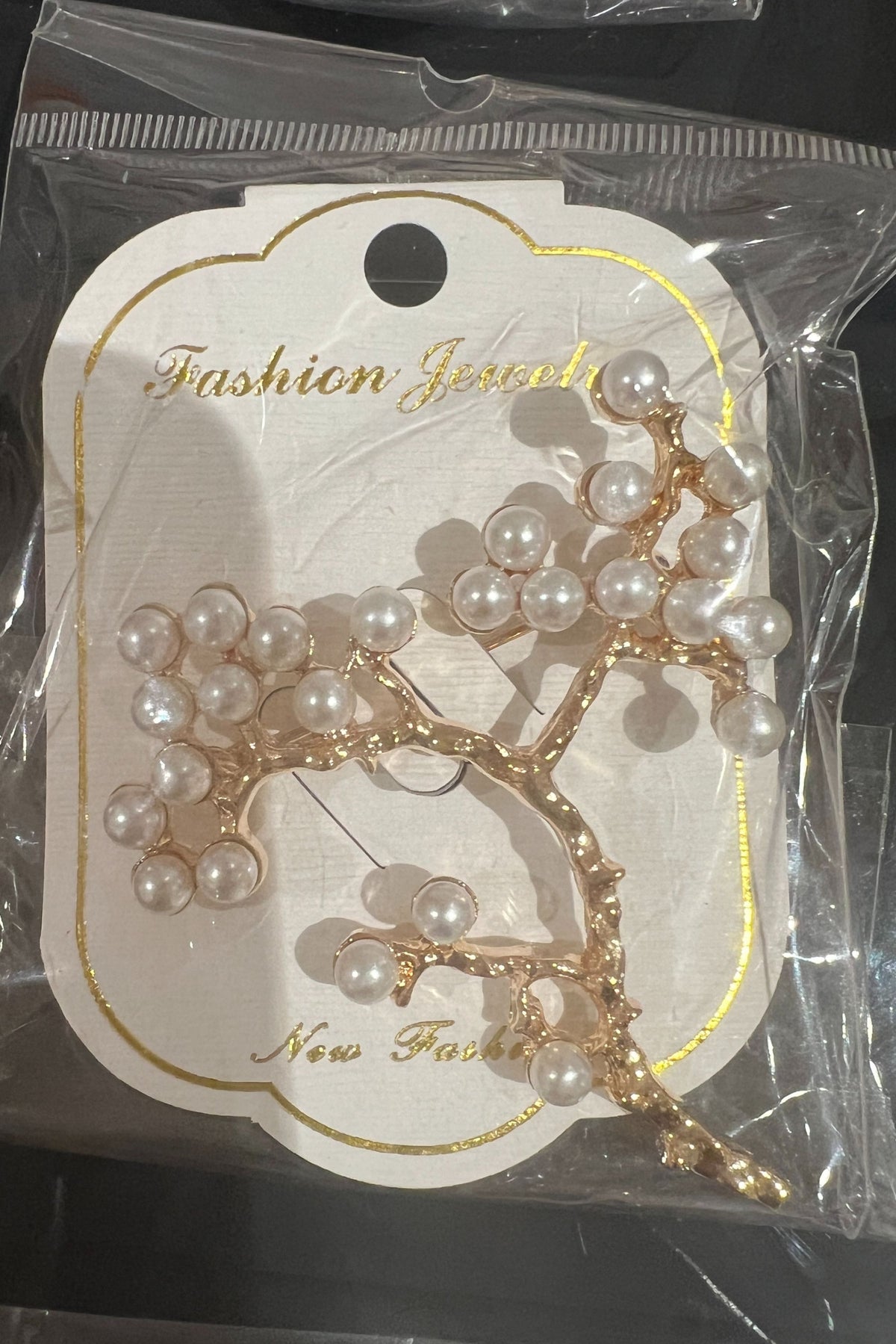 Golden White Pearl Style Hijab Brooch