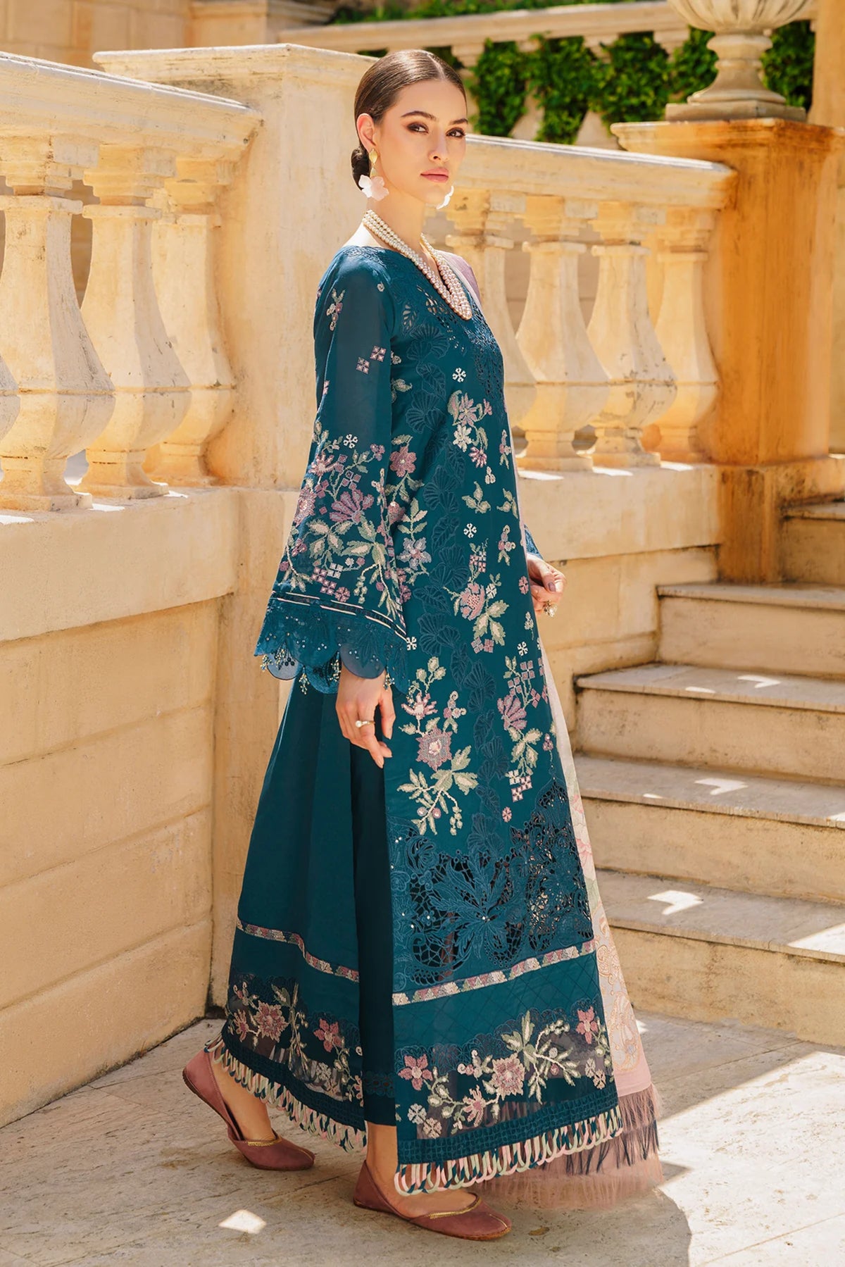 Women&#39;s Semi Formal Wear For Pakistani Events