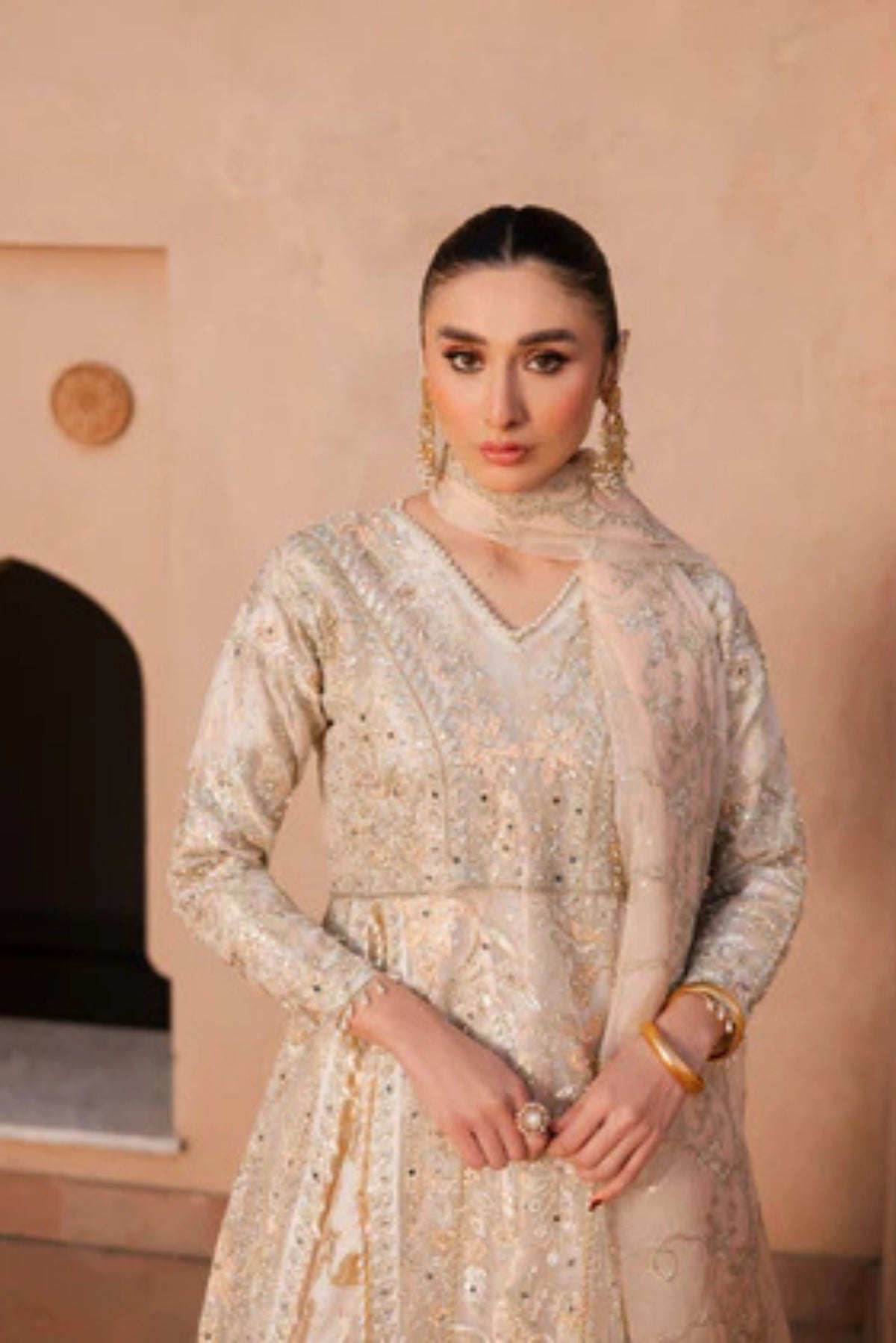 Off White Net Party Outfit