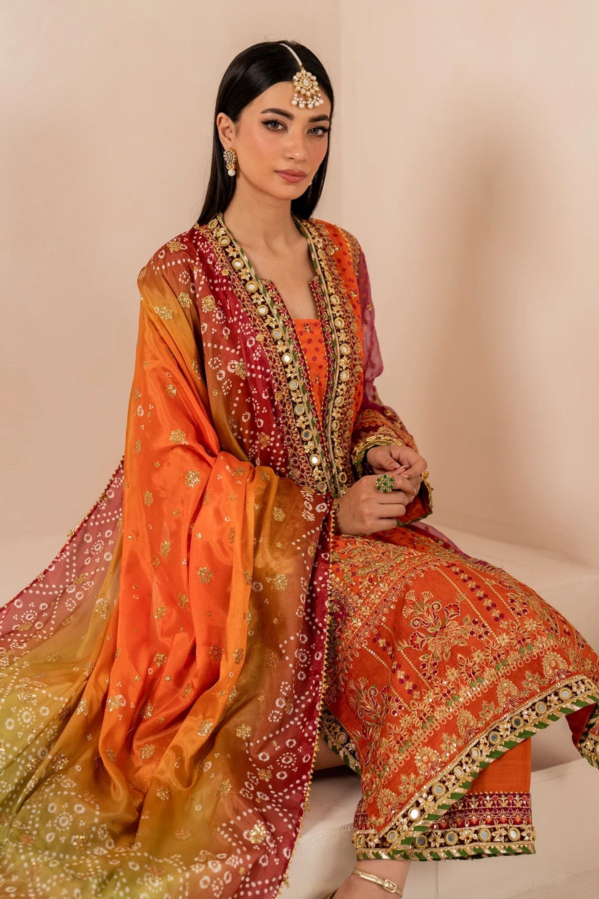 Mehndi Wear Suits Online