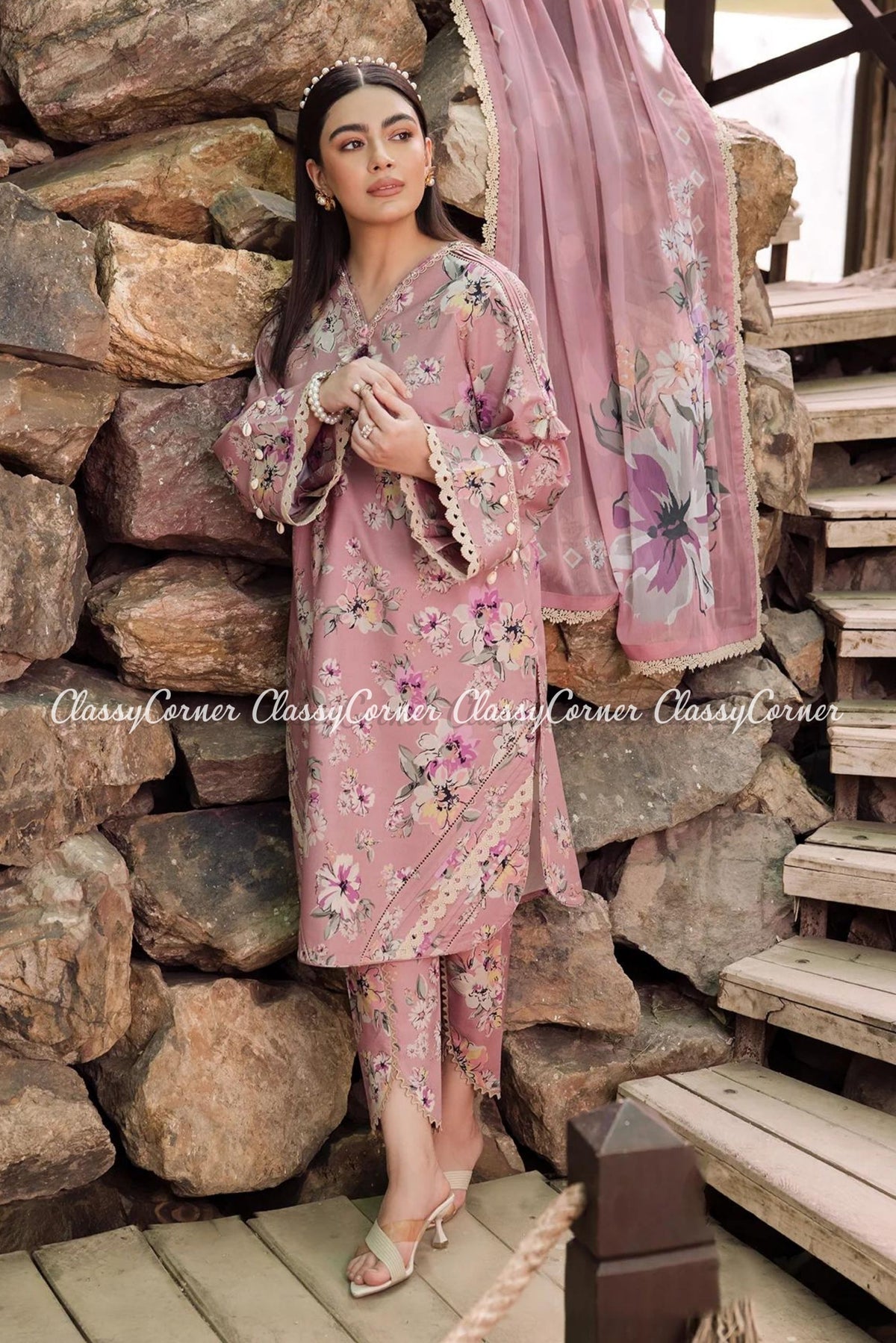 Pakistani Lawn Printed Salwar Kameez