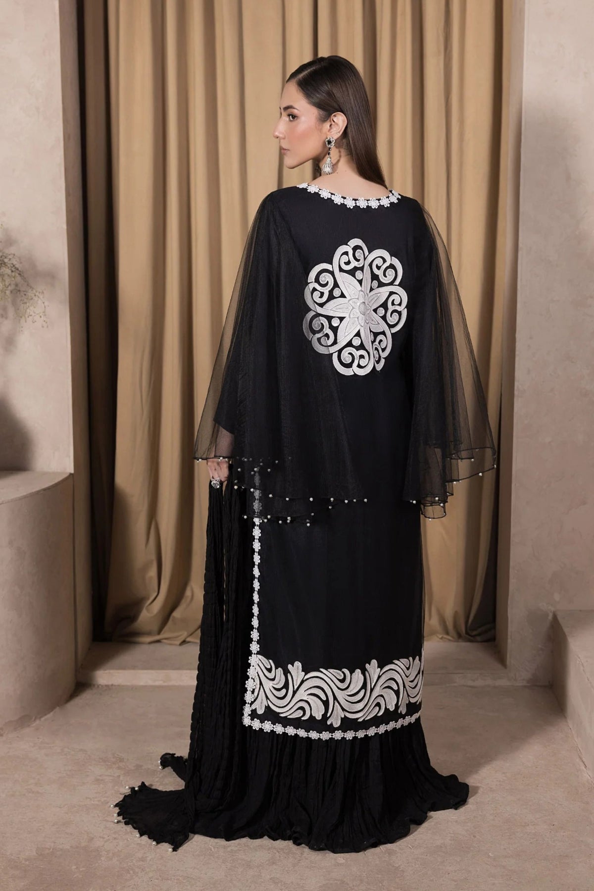 Pakistani Party Wear Dresses Online