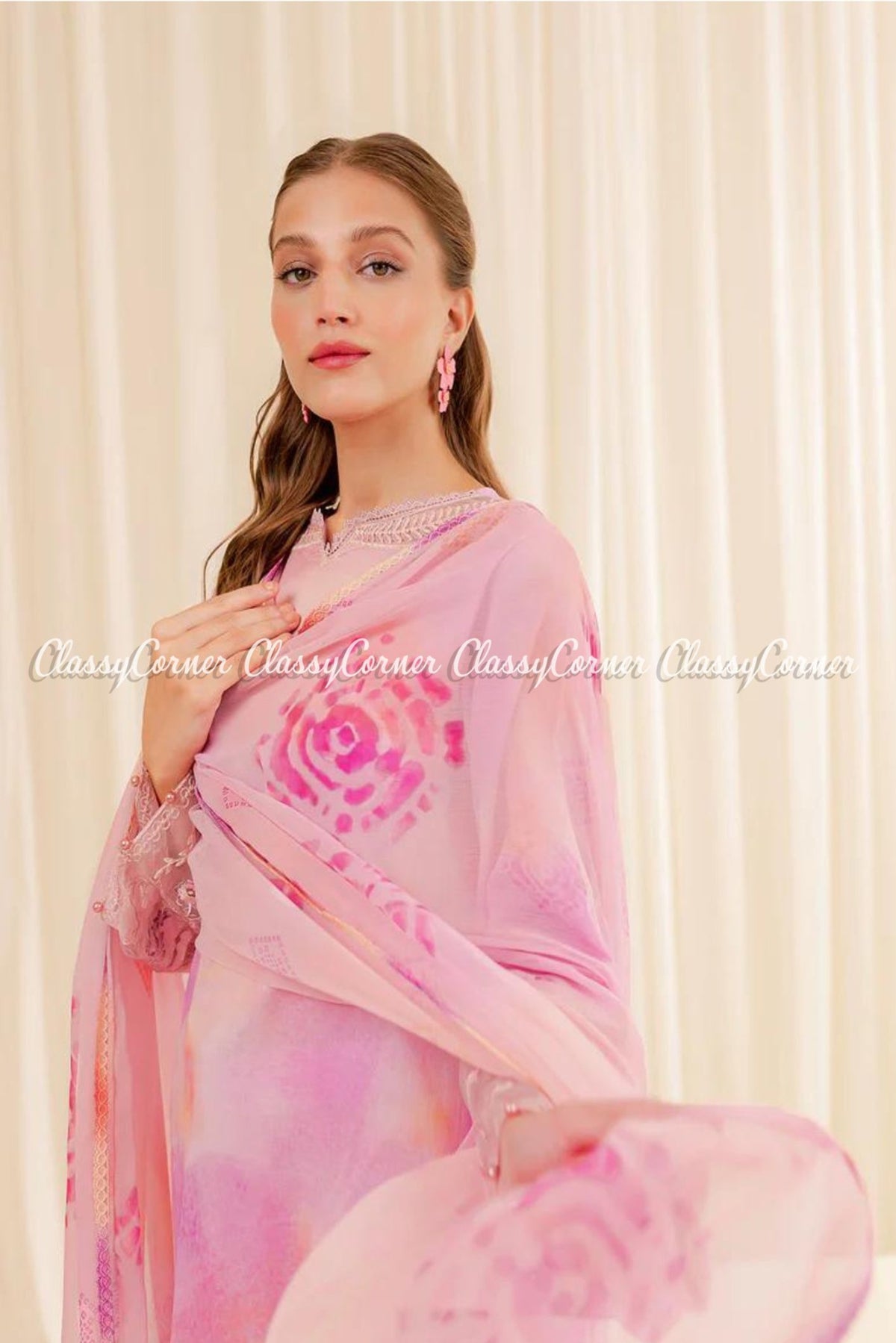 Women&#39;s Semi Formal Wear For Pakistani Events