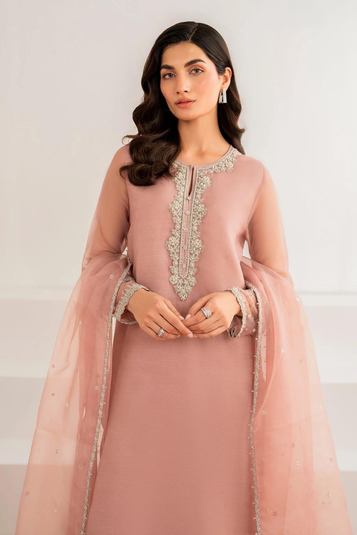 Pakistani Readymade Online Suits