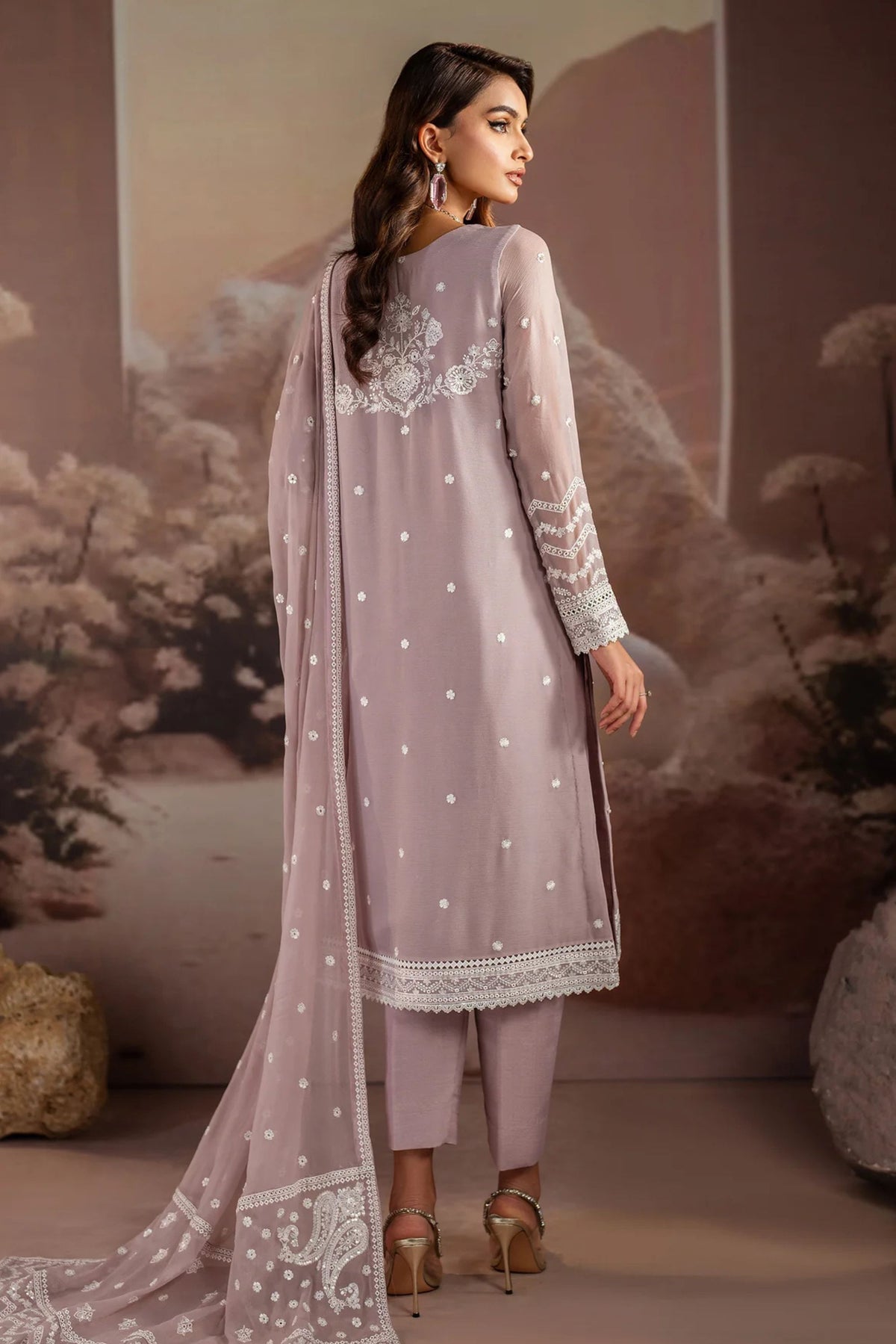 Best Pakistani Formal Outfits Sydney