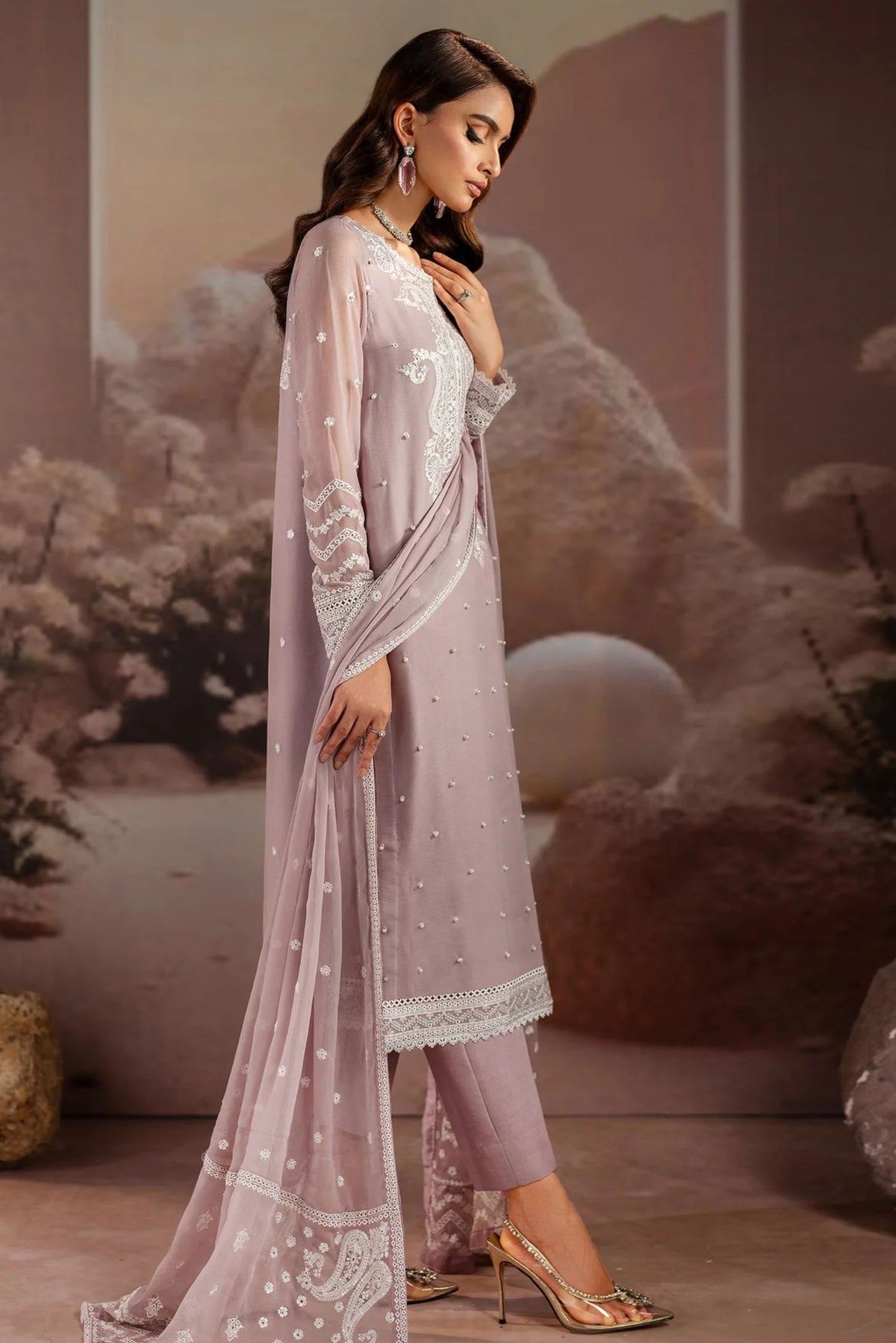 Best Pakistani Formal Outfits Sydney