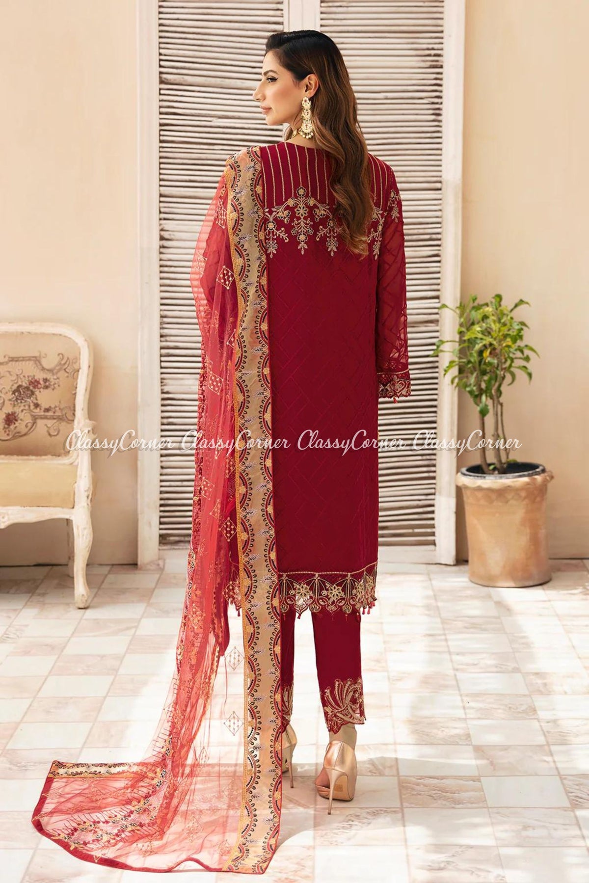 Pakistani wedding ensembles for females