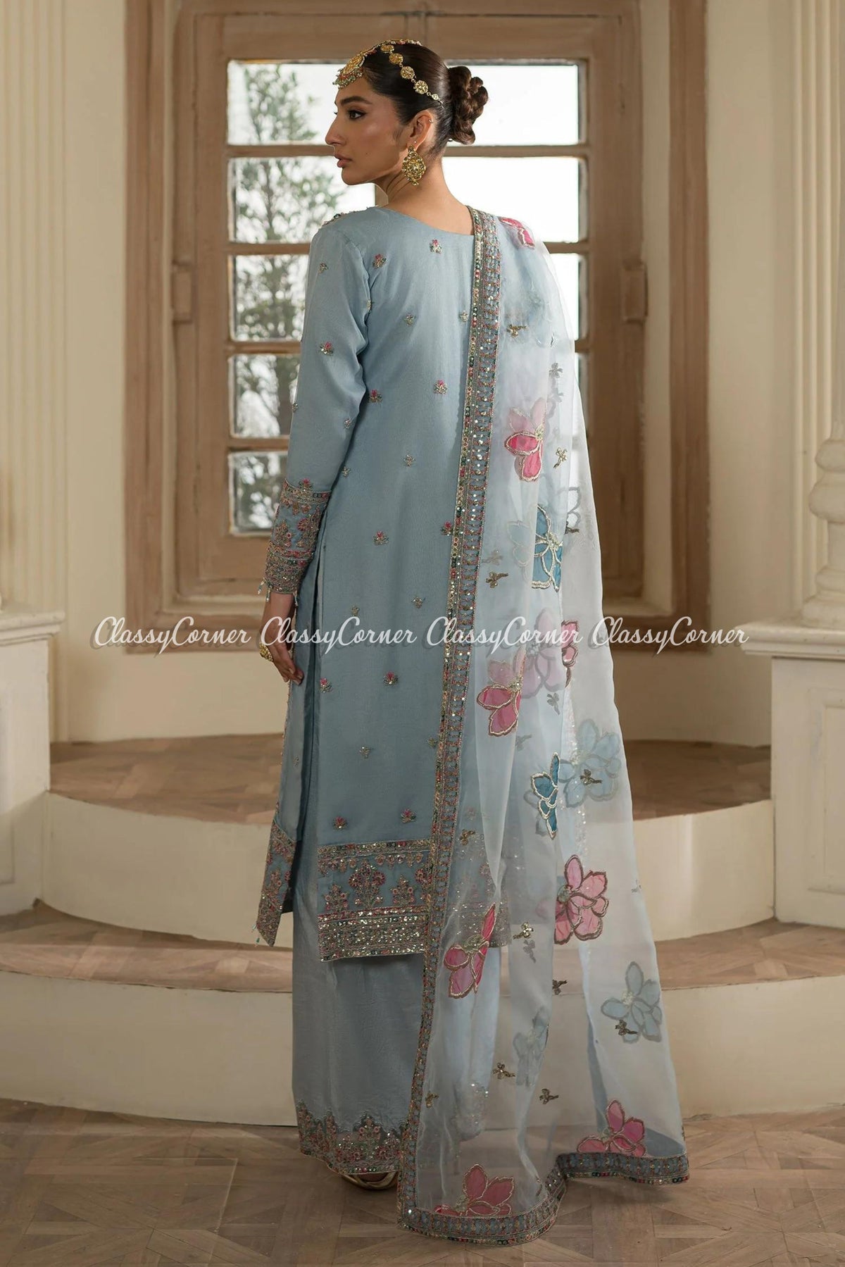 Pakistani wedding garments for women