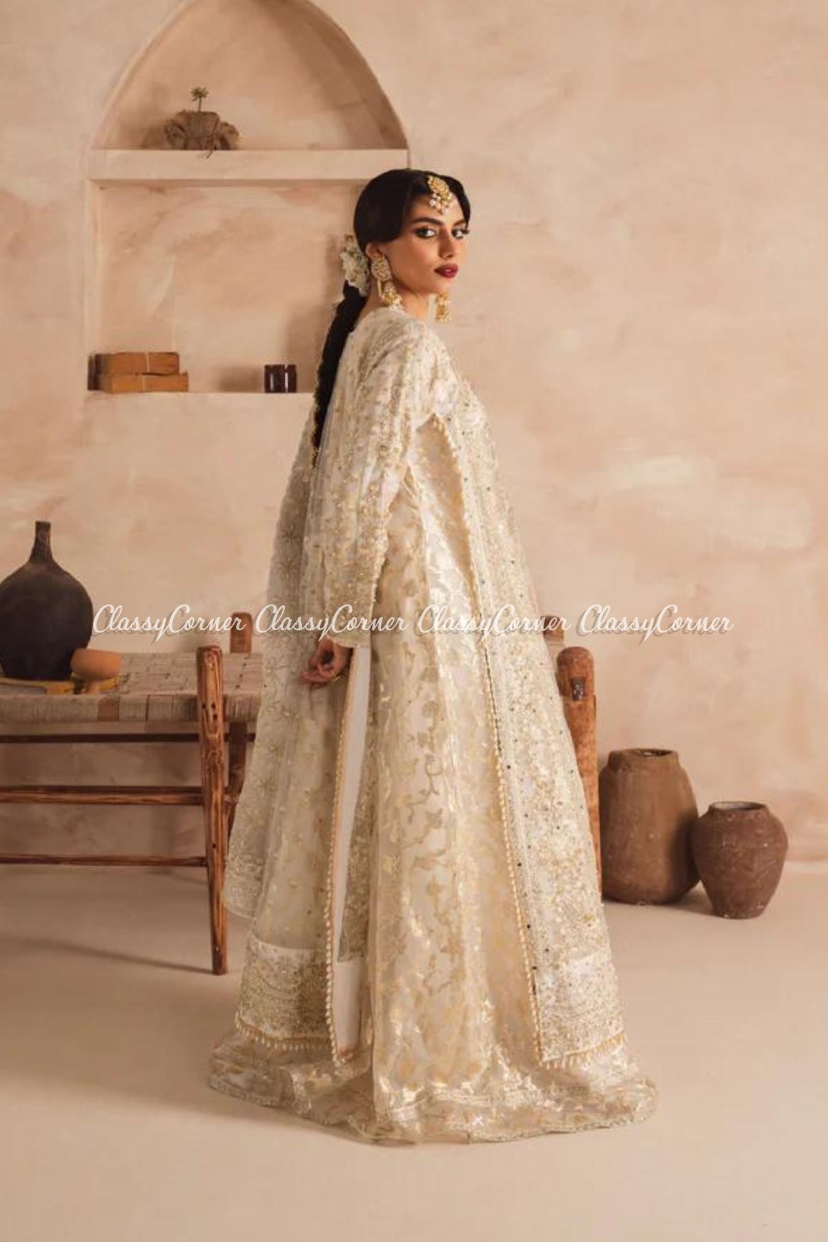 best pakistani wedding outfits