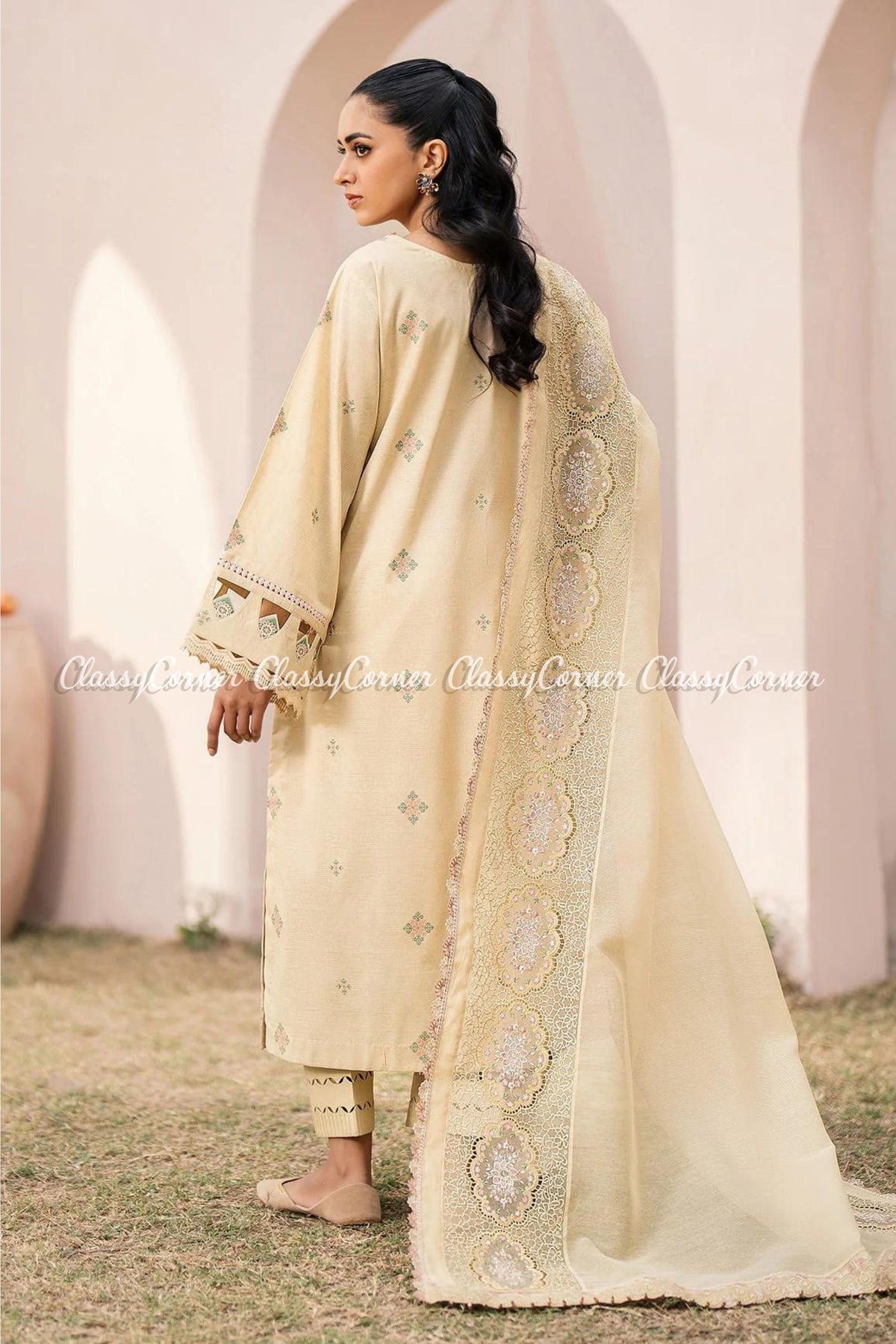 Pakistani Formal Wear Suit