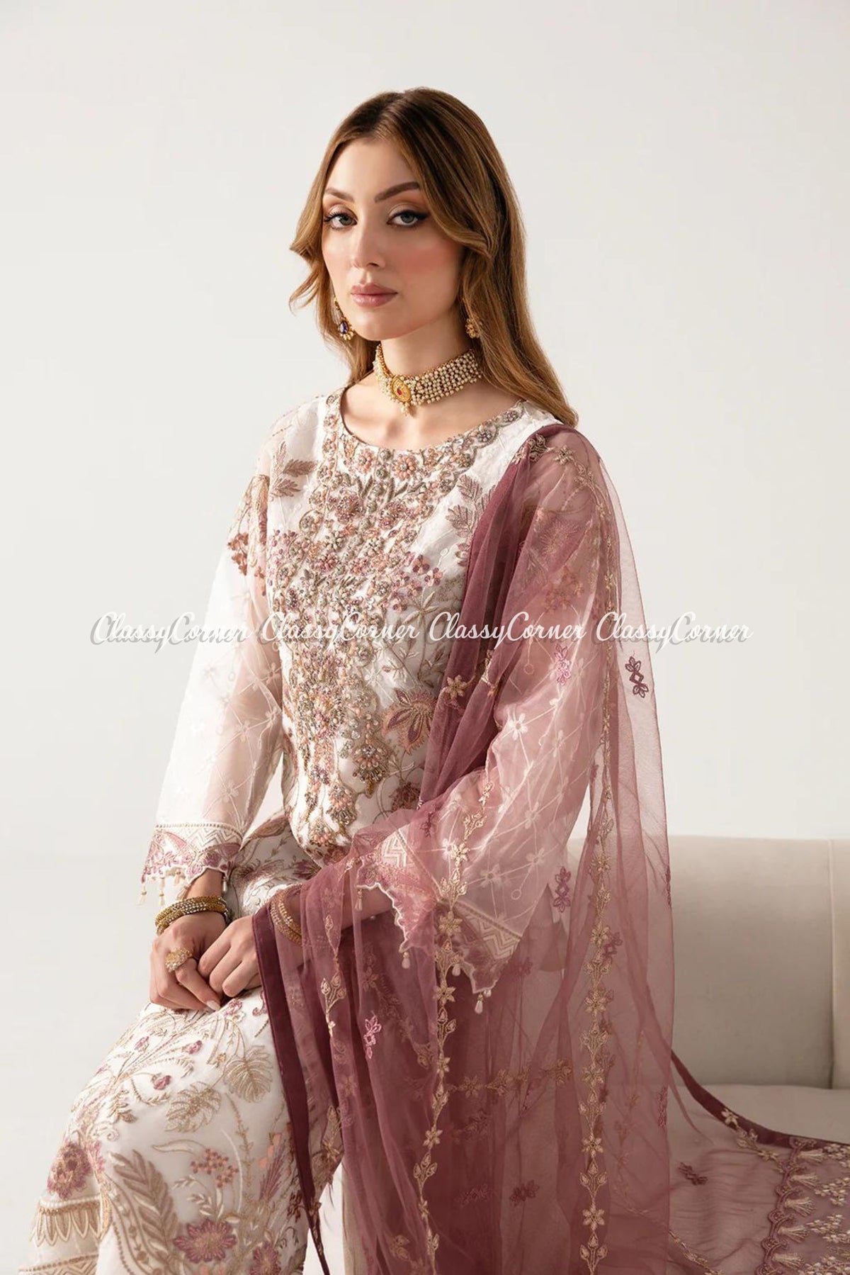 wedding outfits for women pakistani