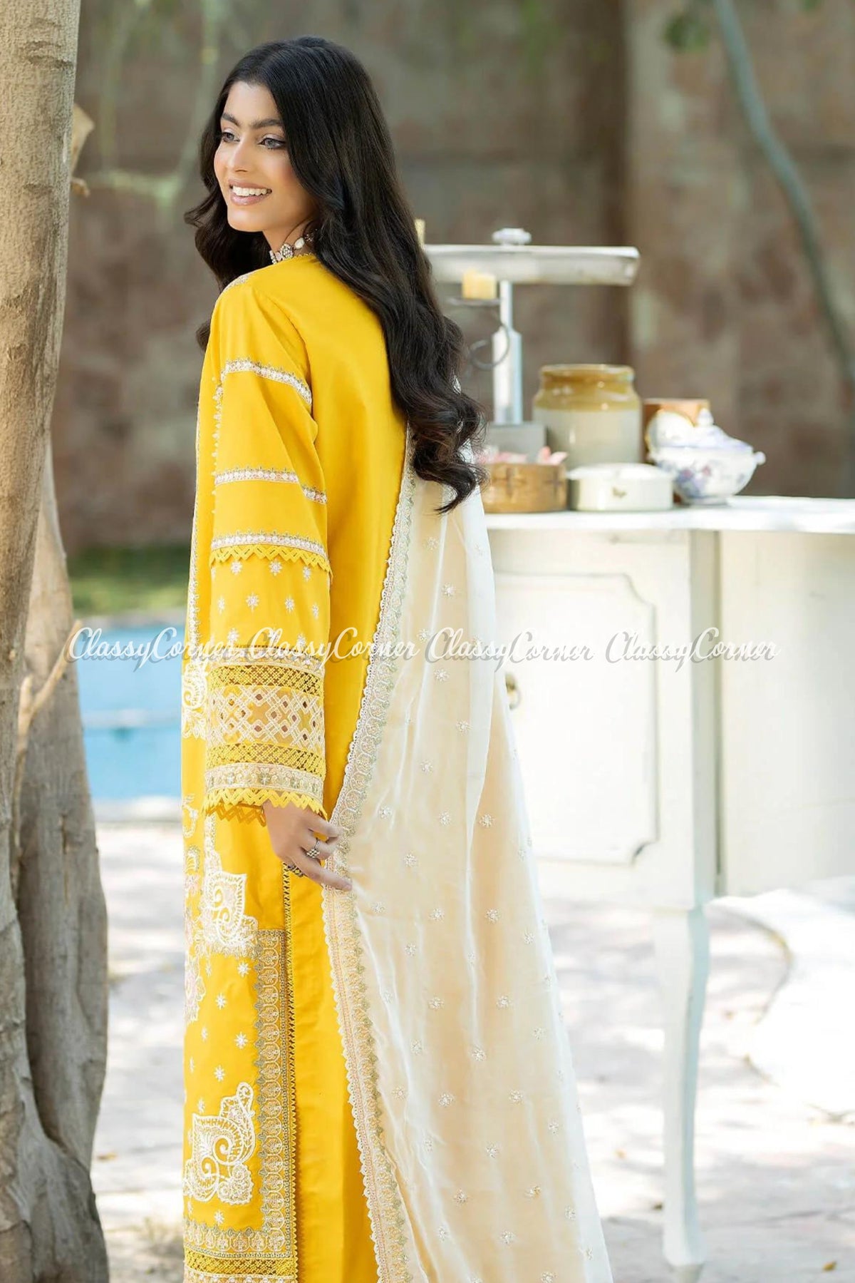 Pakistani Formal Wears For women