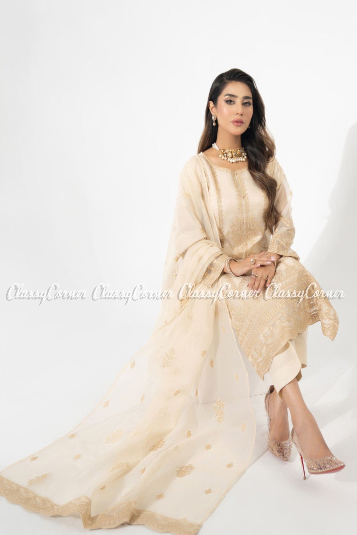 best pakistani wedding outfits