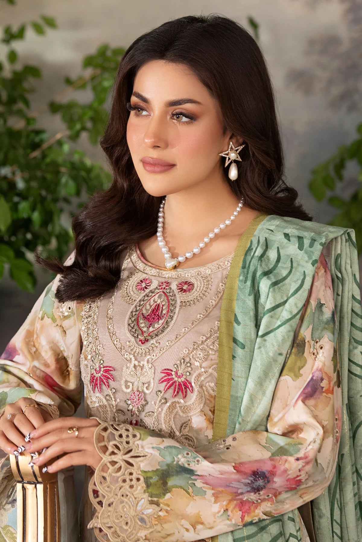 Pakistani Formal Salwar Kameez