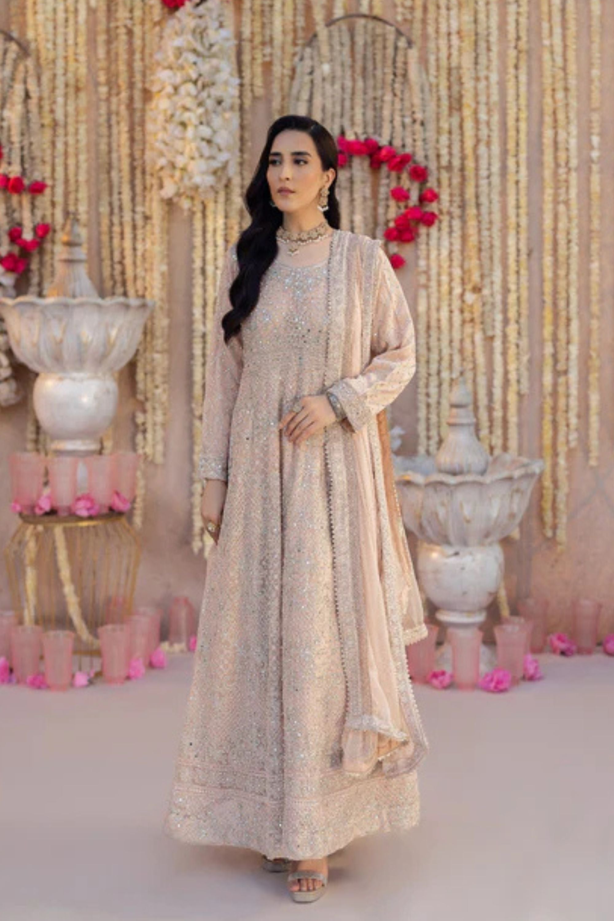 Pakistani Dresses To Attend Wedding