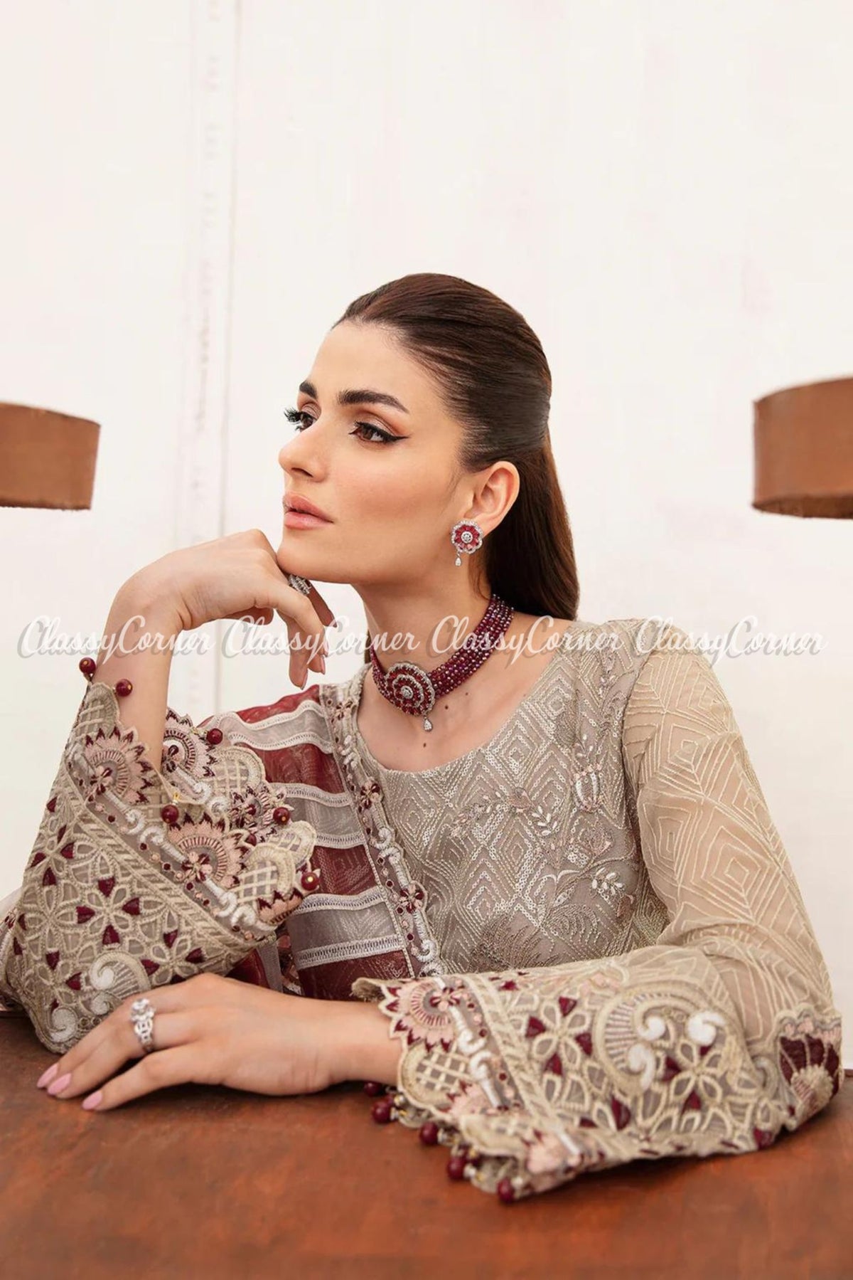 wedding outfits for women pakistani