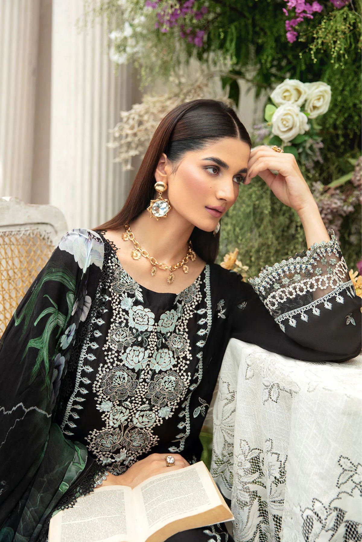 Pakistani Formal Outfits for Get Together