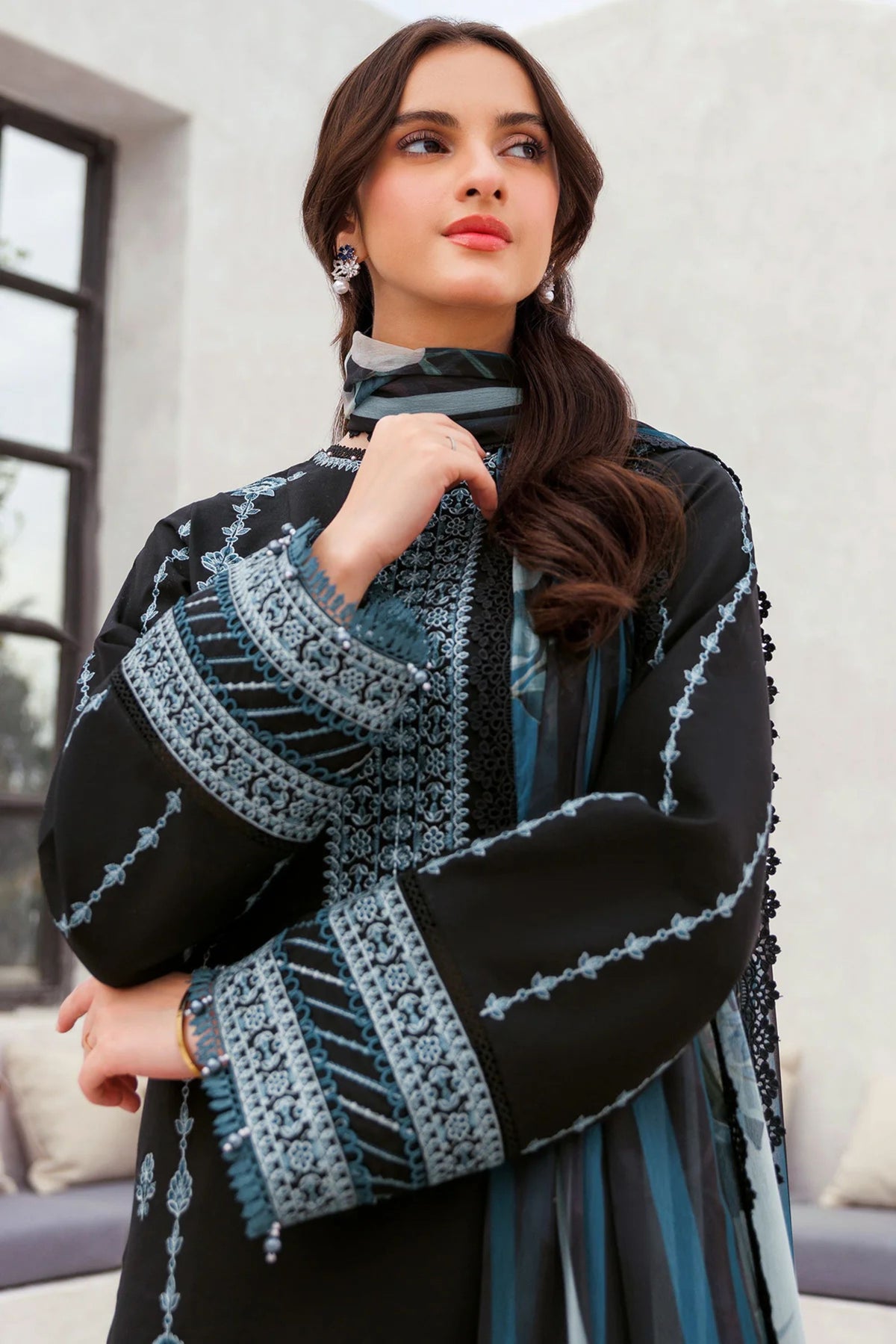 Semi Formal Suits For Pakistani Function