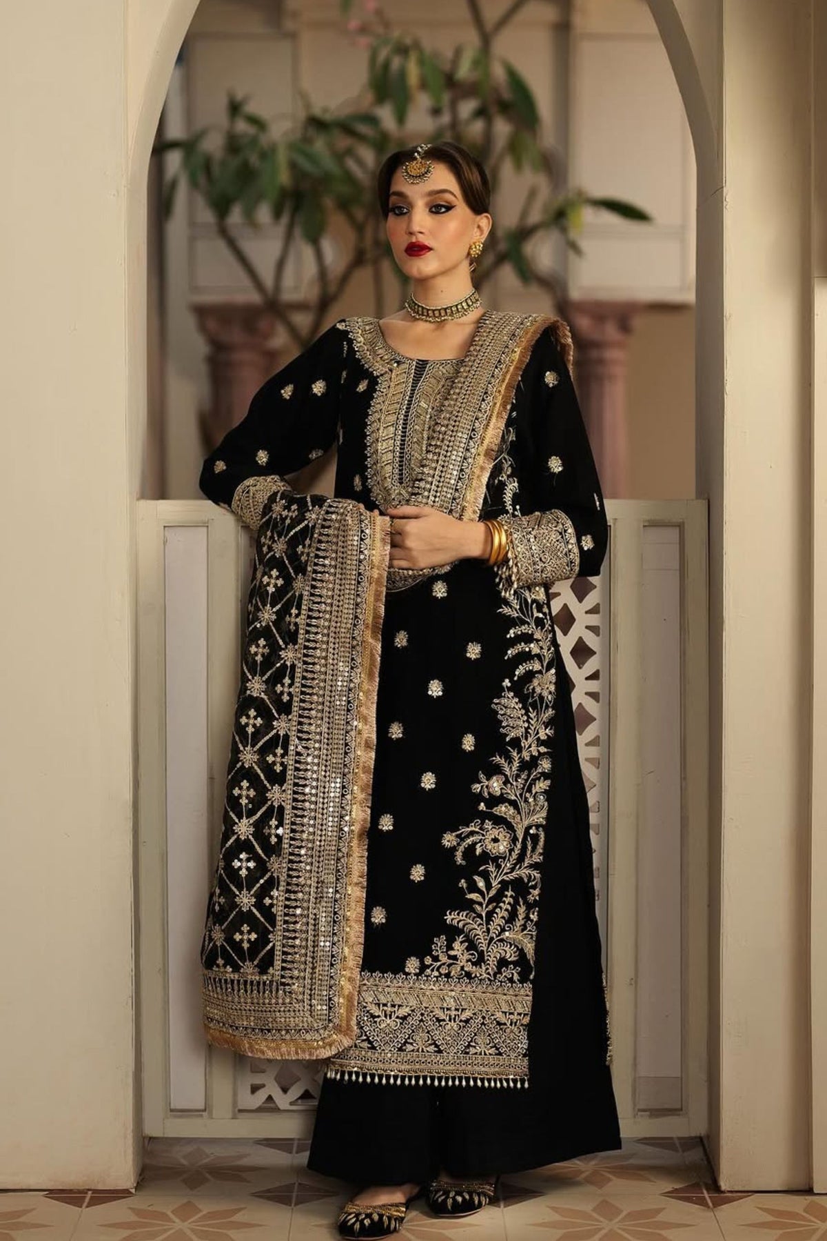 Pakistani Suits To Attend Wedding 
