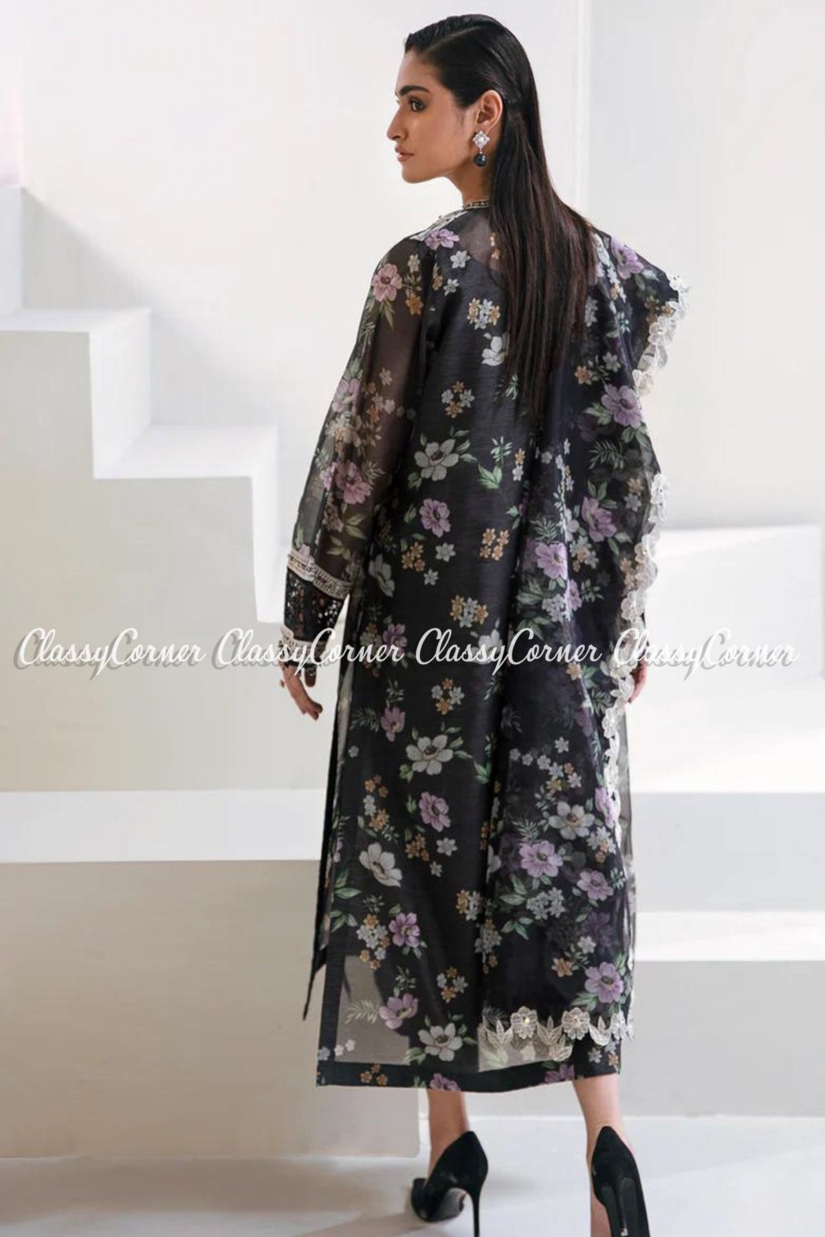 pakistani guest formal outfits