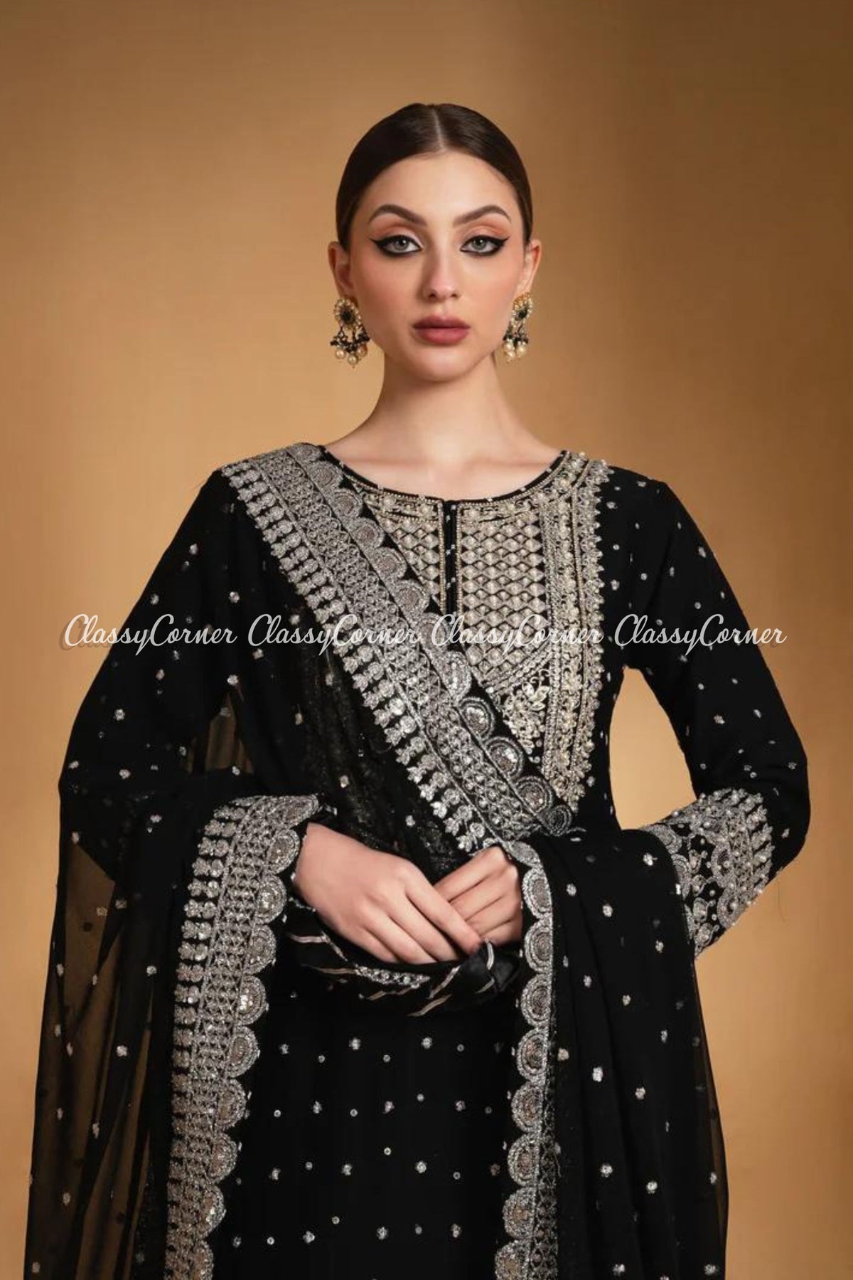 pakistani wedding outfits for ladies