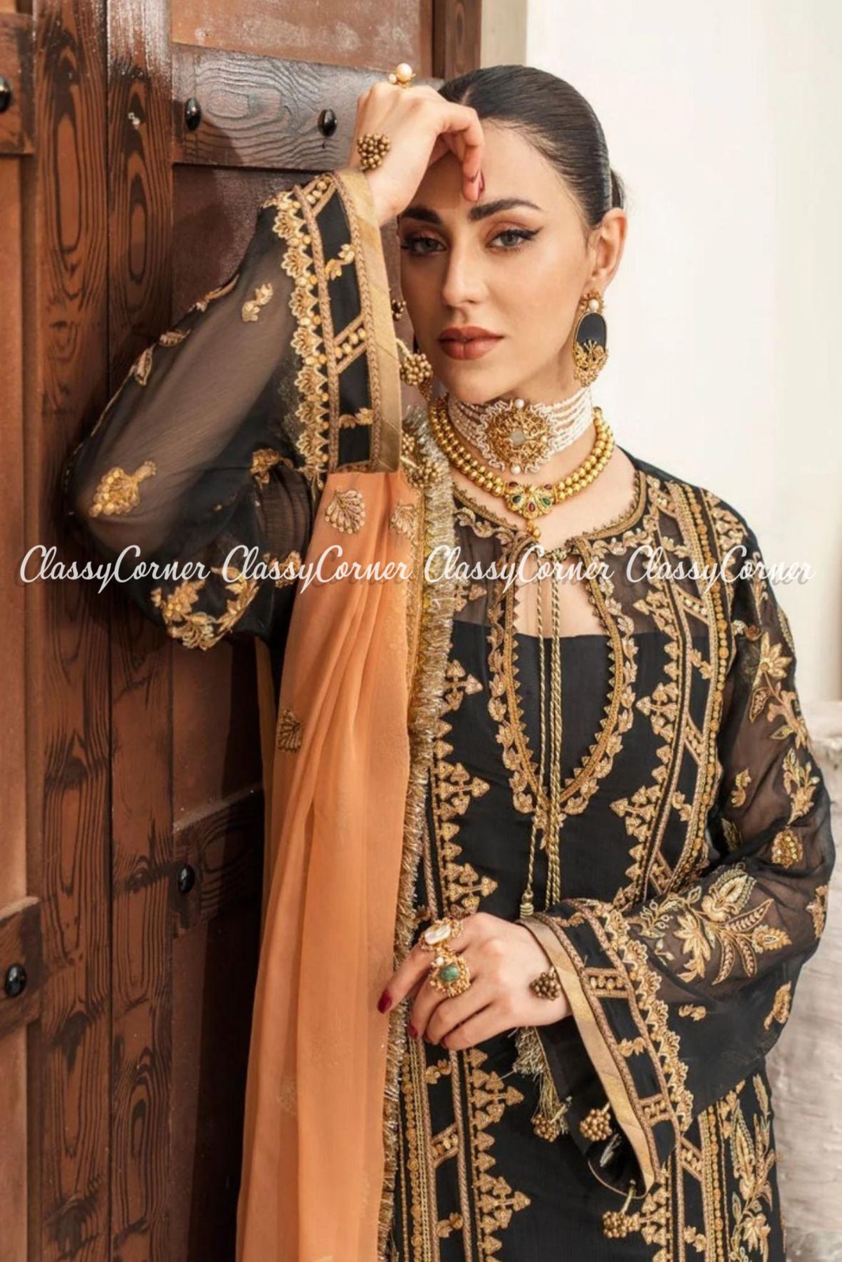 Black Golden Chiffon Embroidered Pakistani Salwar Kameeez