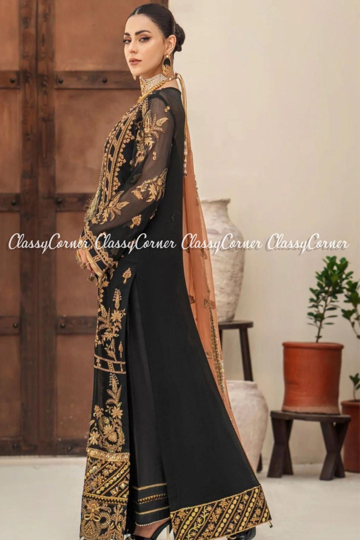 Black Golden Chiffon Embroidered Pakistani Salwar Kameeez