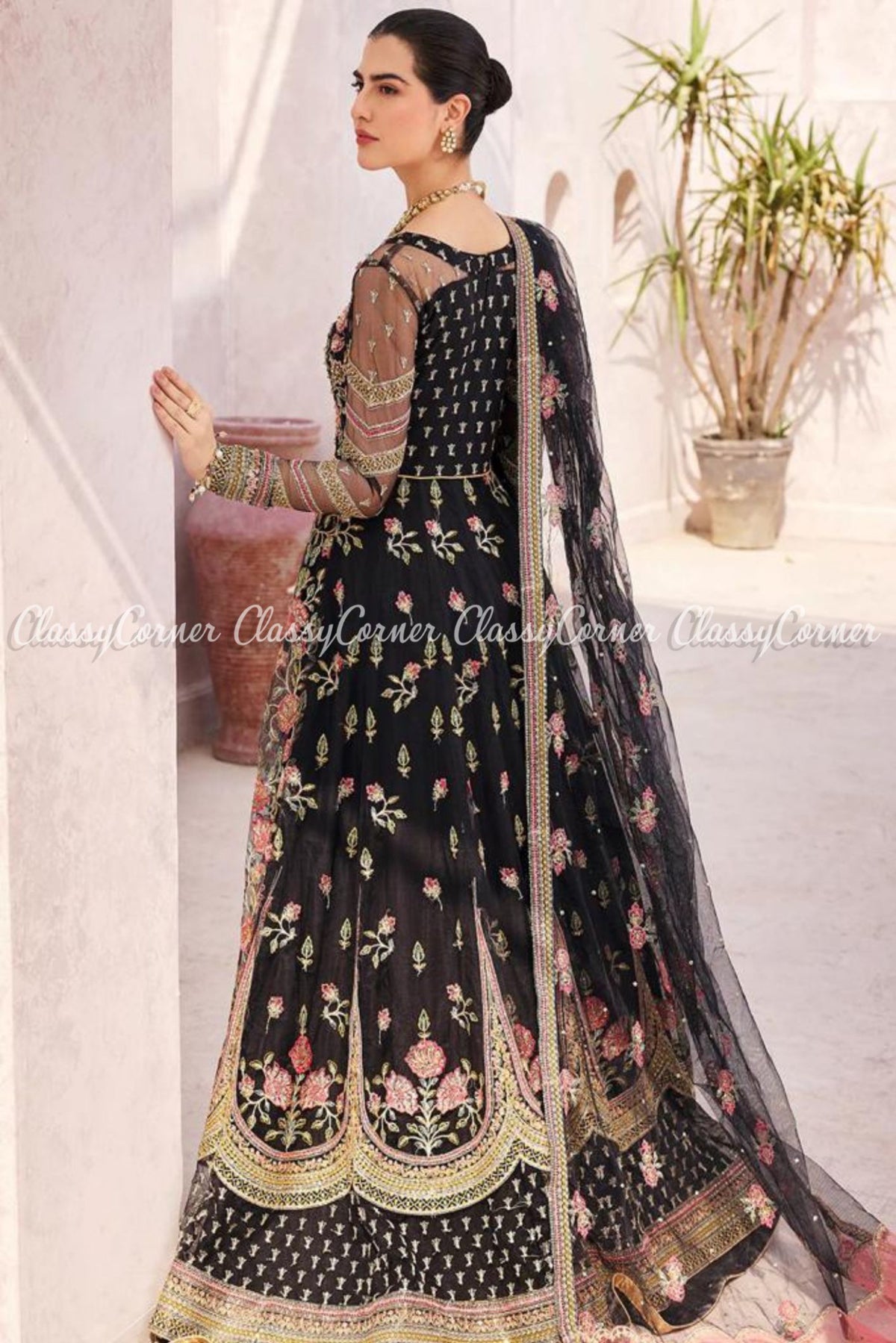 pakistani wedding guest outfits