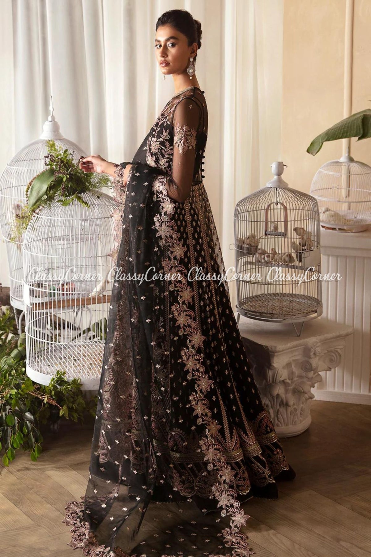 wedding outfits for women pakistani