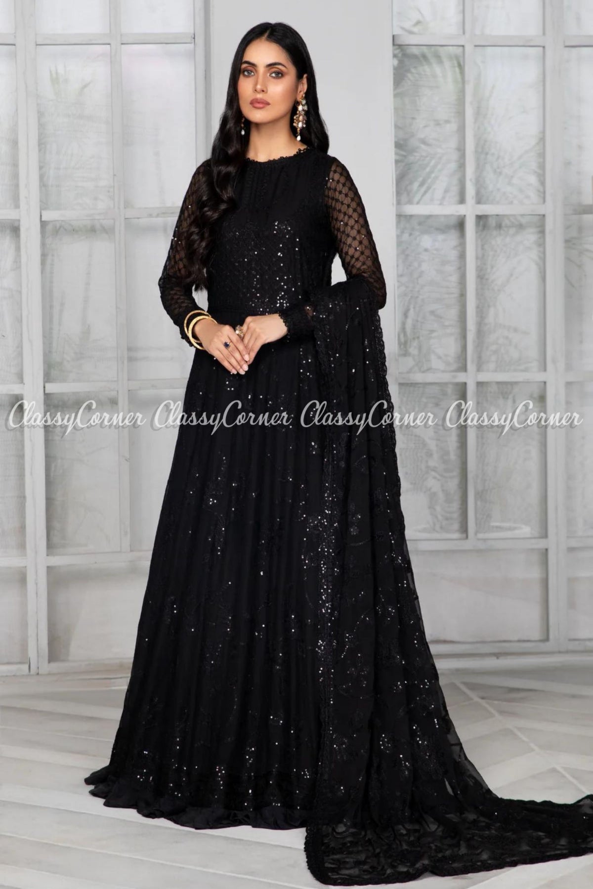 wedding wear pakistani outfits Online