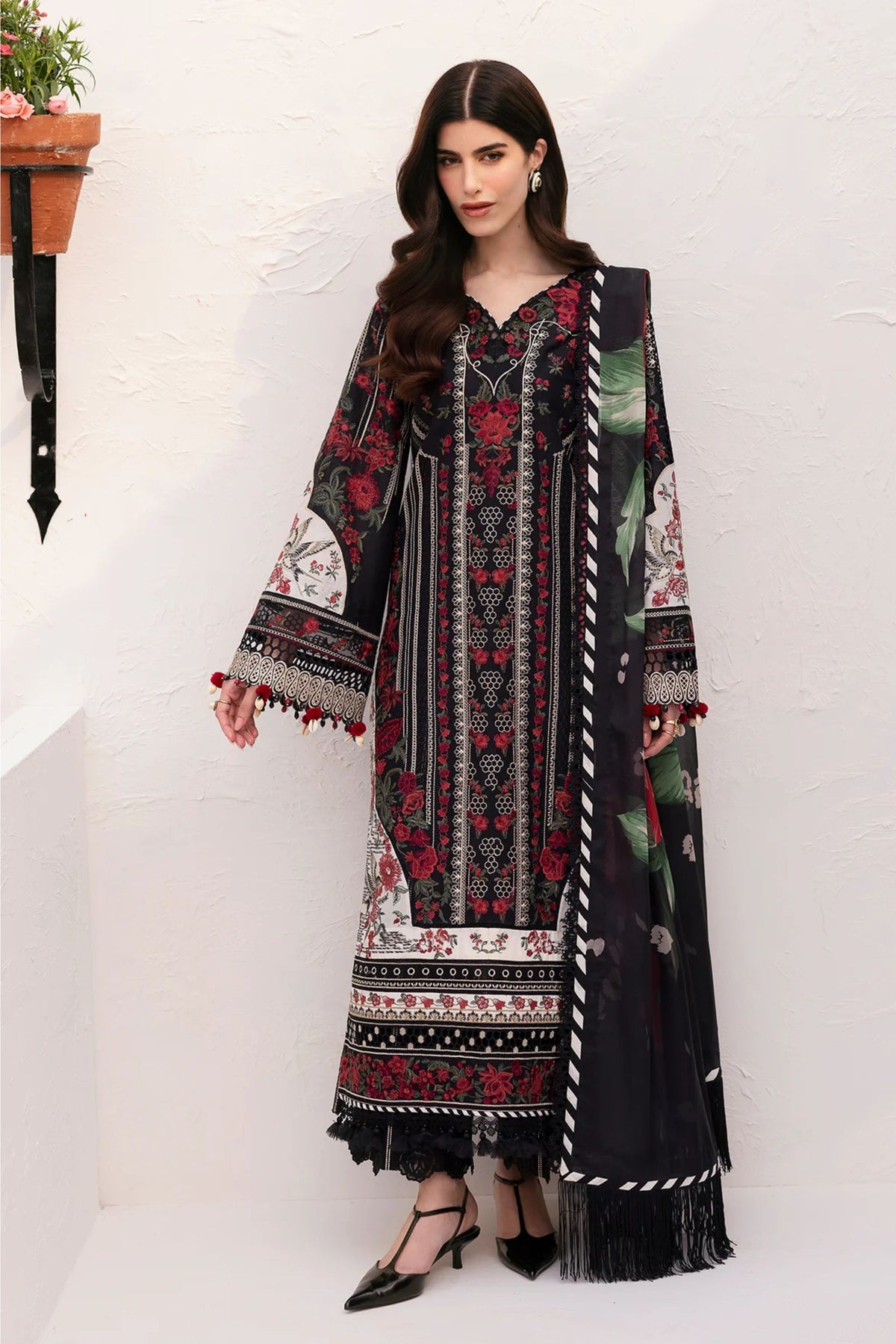 Pakistani Eid Lawn Suits In Australia