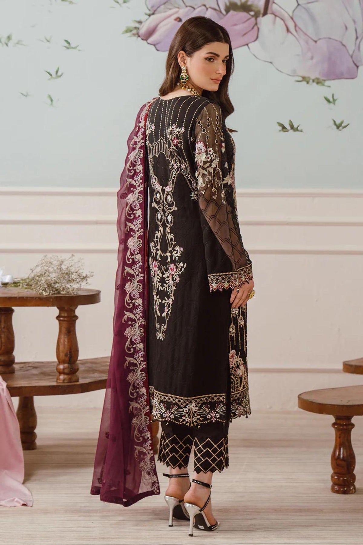 Formal Dress For Pakistani Wedding 