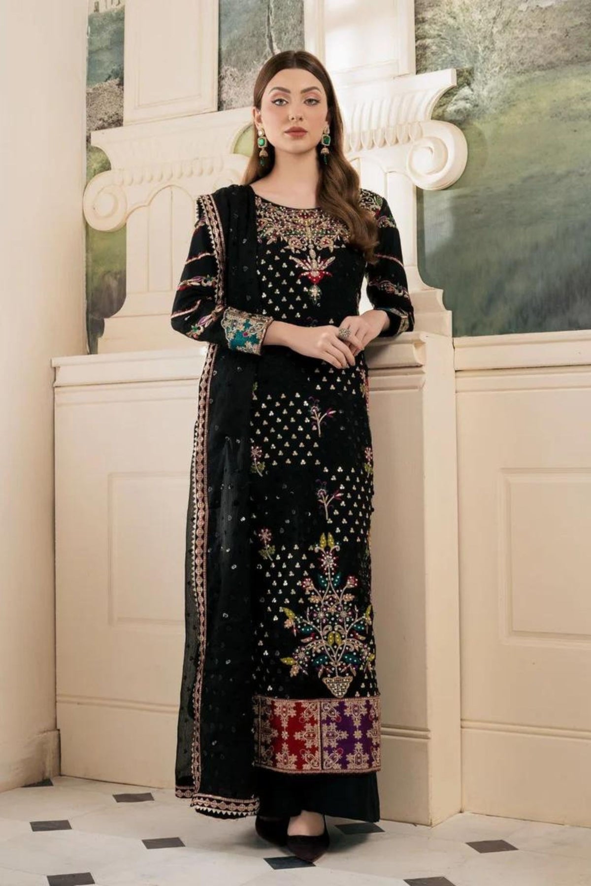 Pakistani Wedding Suits For Women