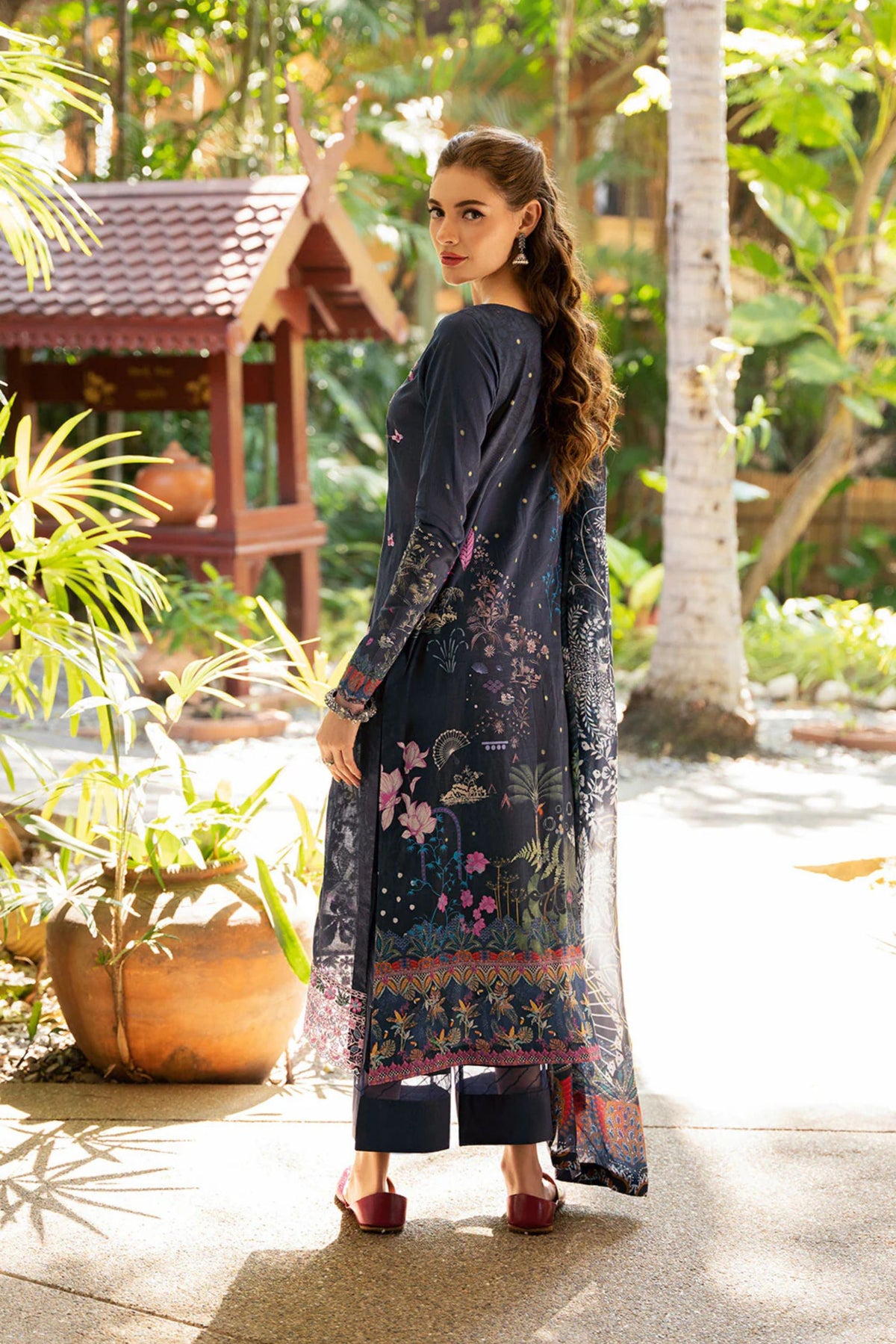 Women&#39;s Semi Formal Wear For Females