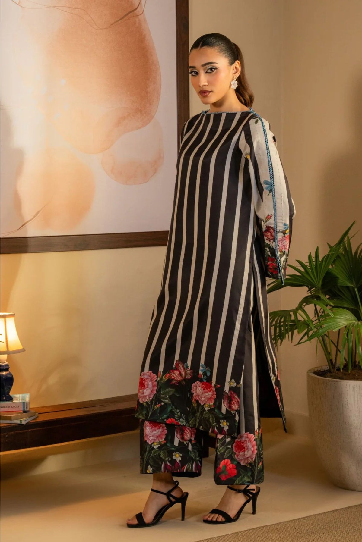 Pakistani Formal Wears For Women
