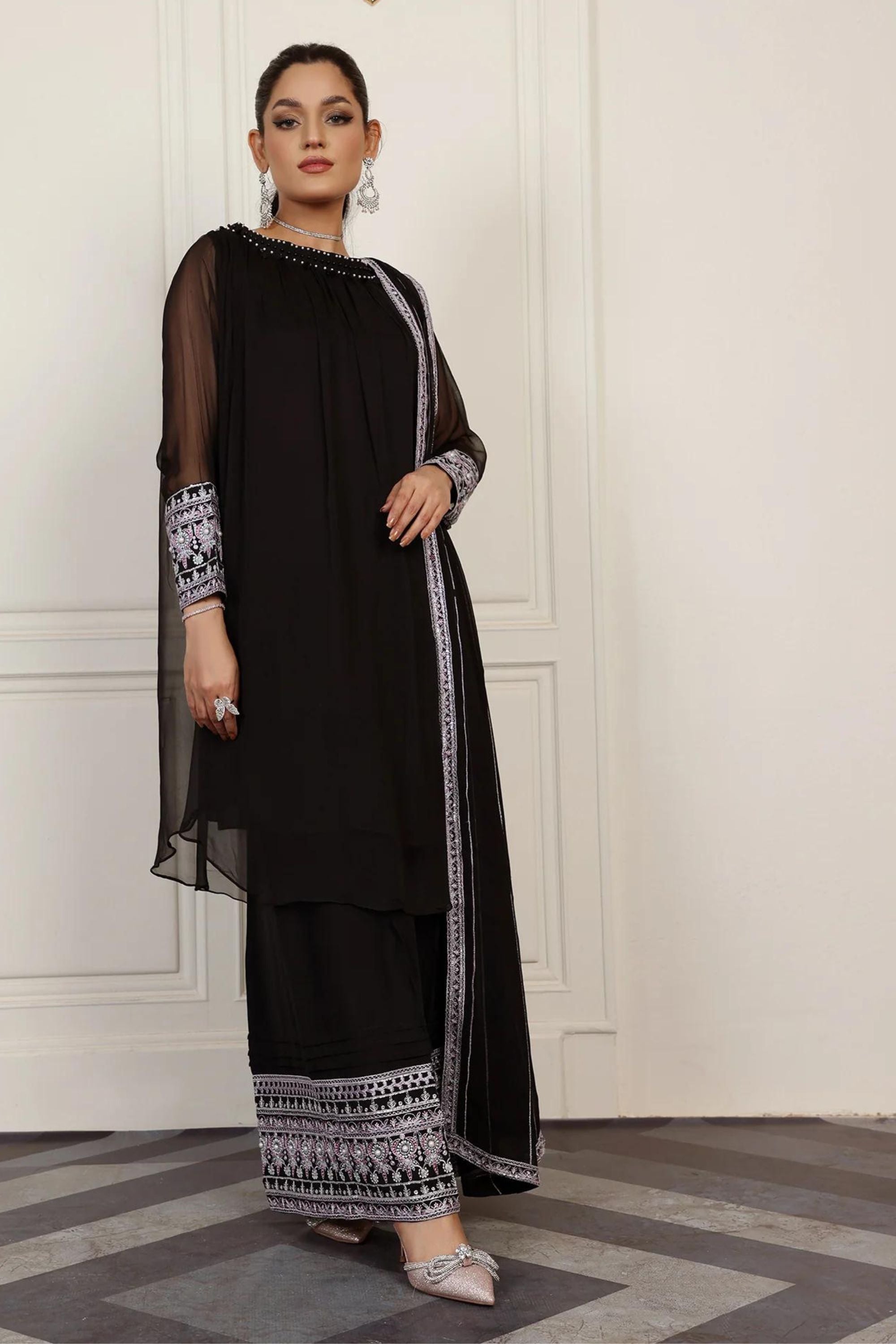 Pakistani Party wear Suits online