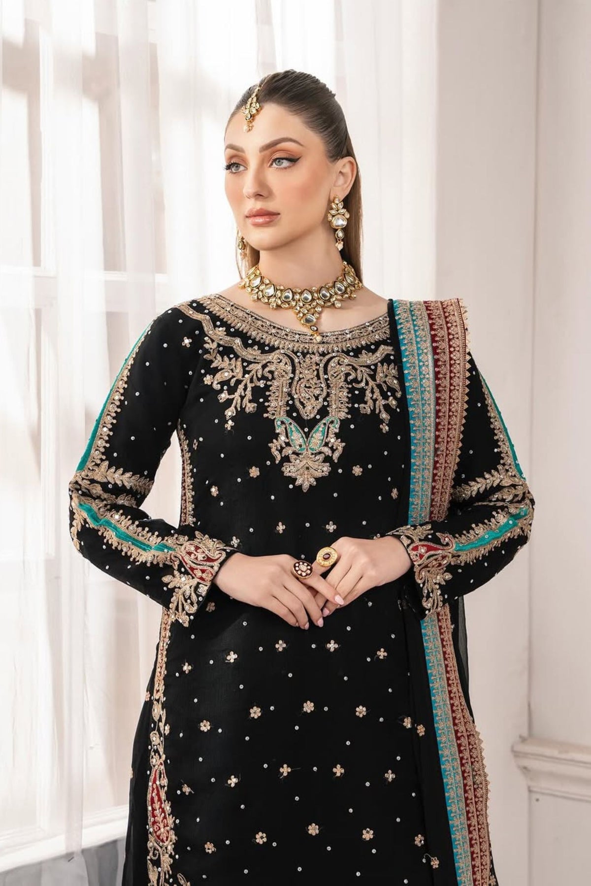 Pakistani Wedding Party Outfits