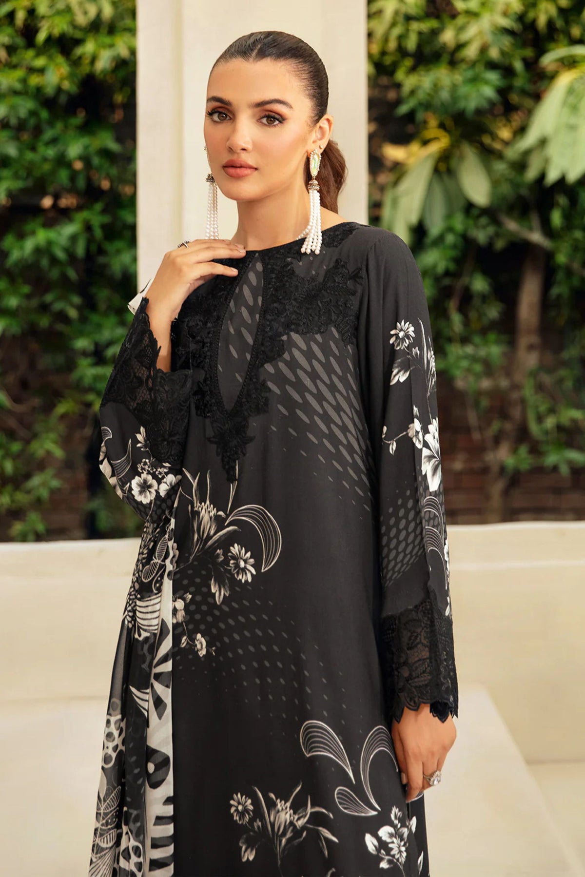 Pakistani Semi Formal Wear For Women