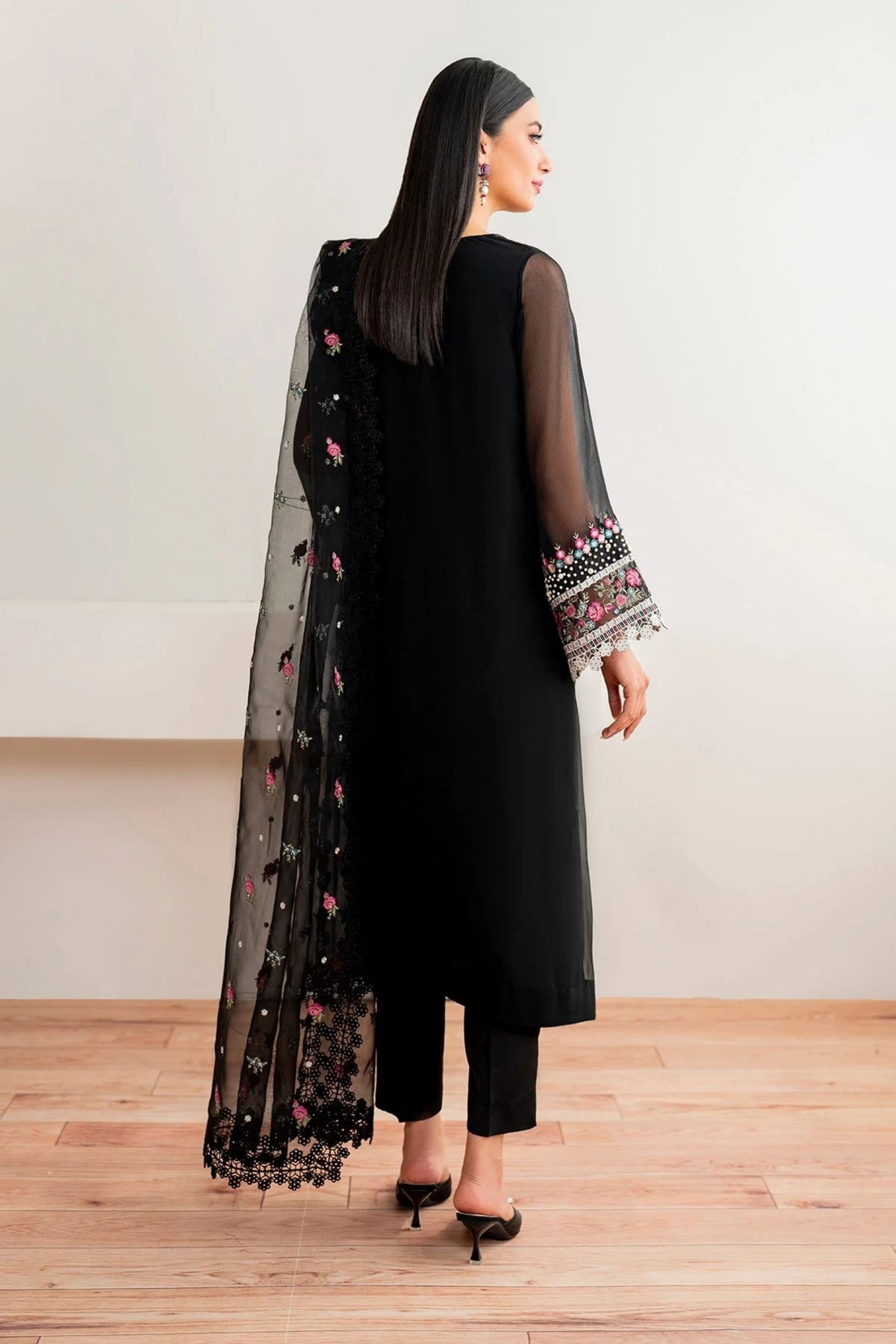 Desi Pakistani Wedding Outfits